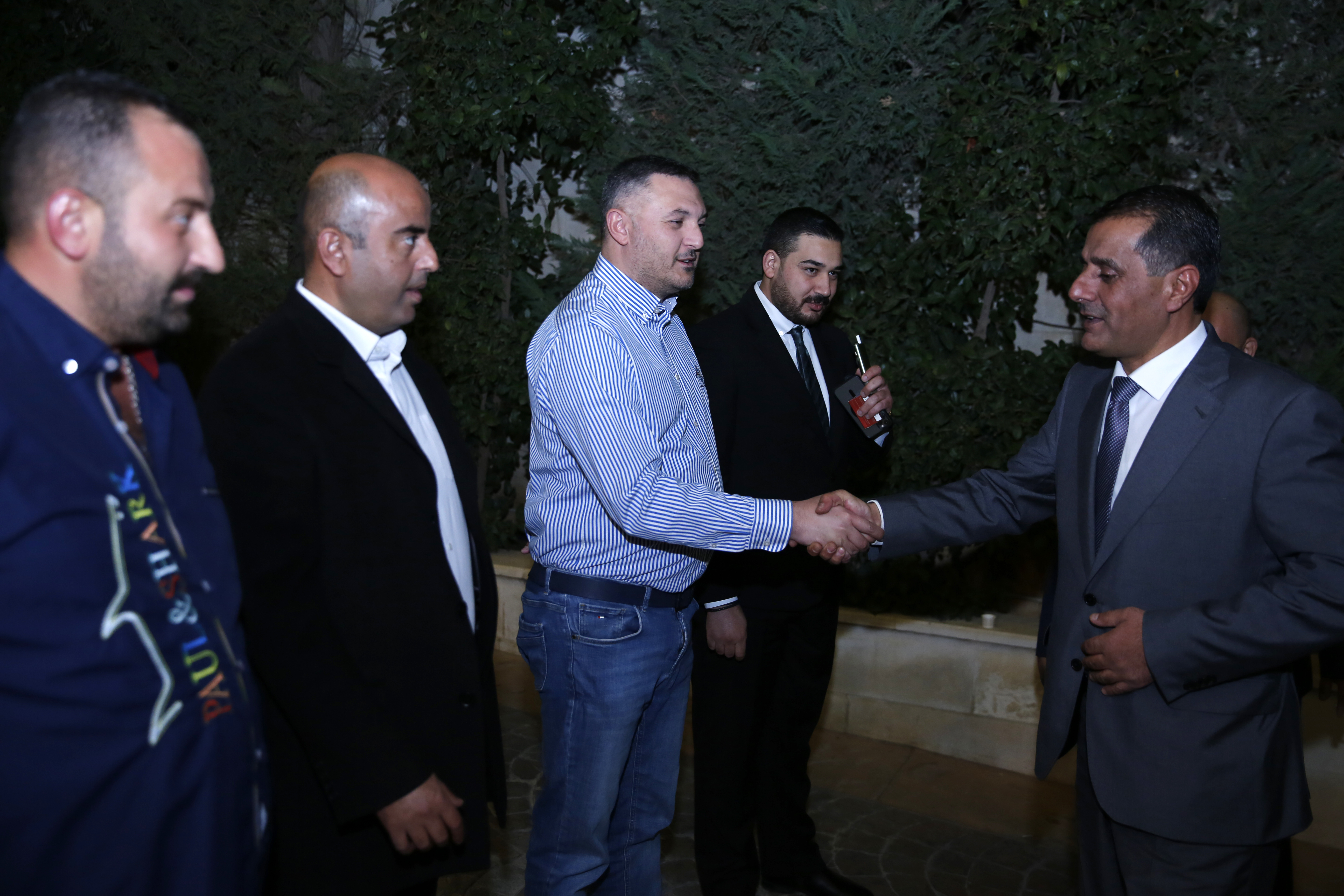 Madar Al-Saa Images 0.8627778238283976