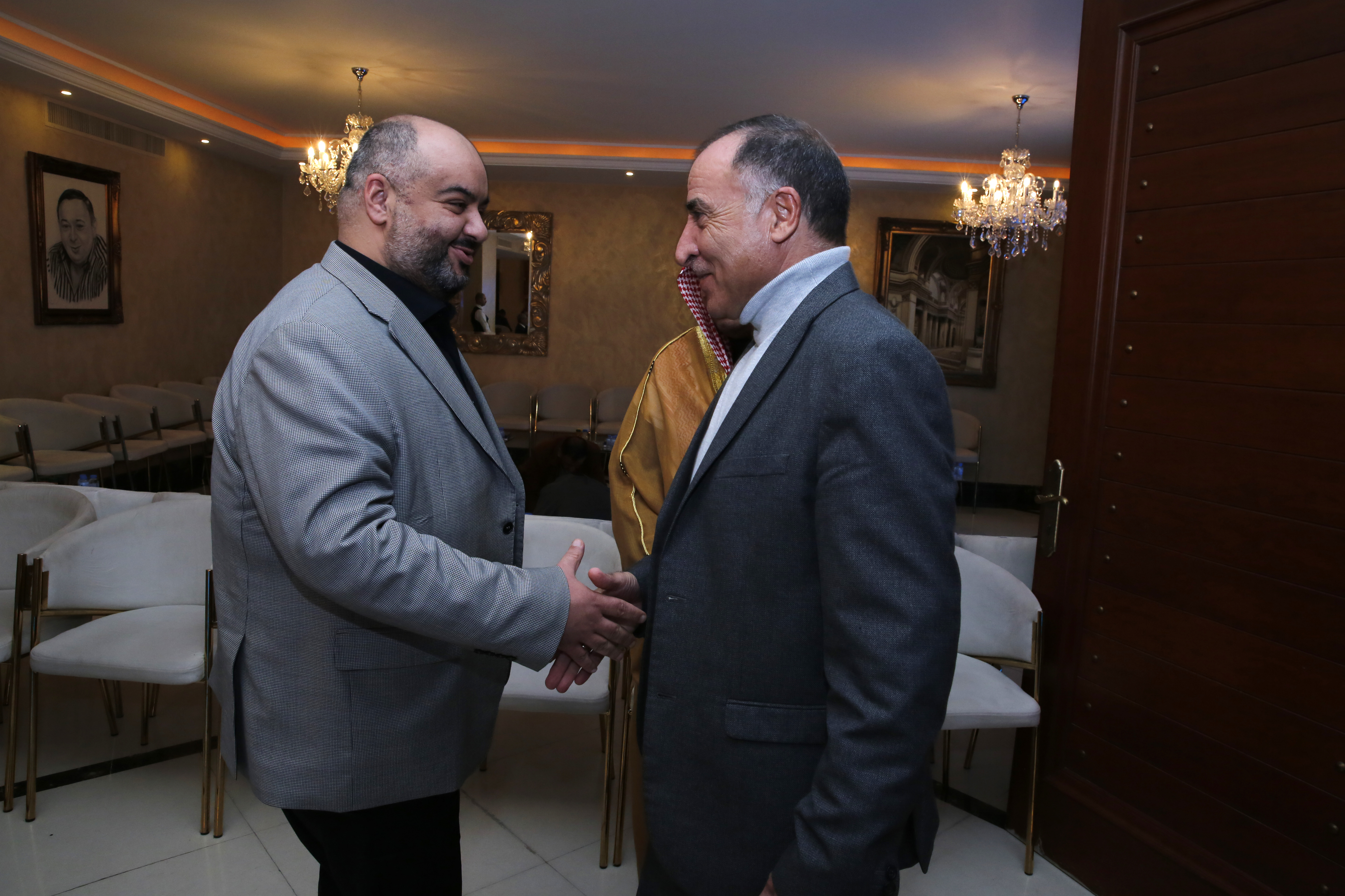 Madar Al-Saa Images 0.47372577960254936