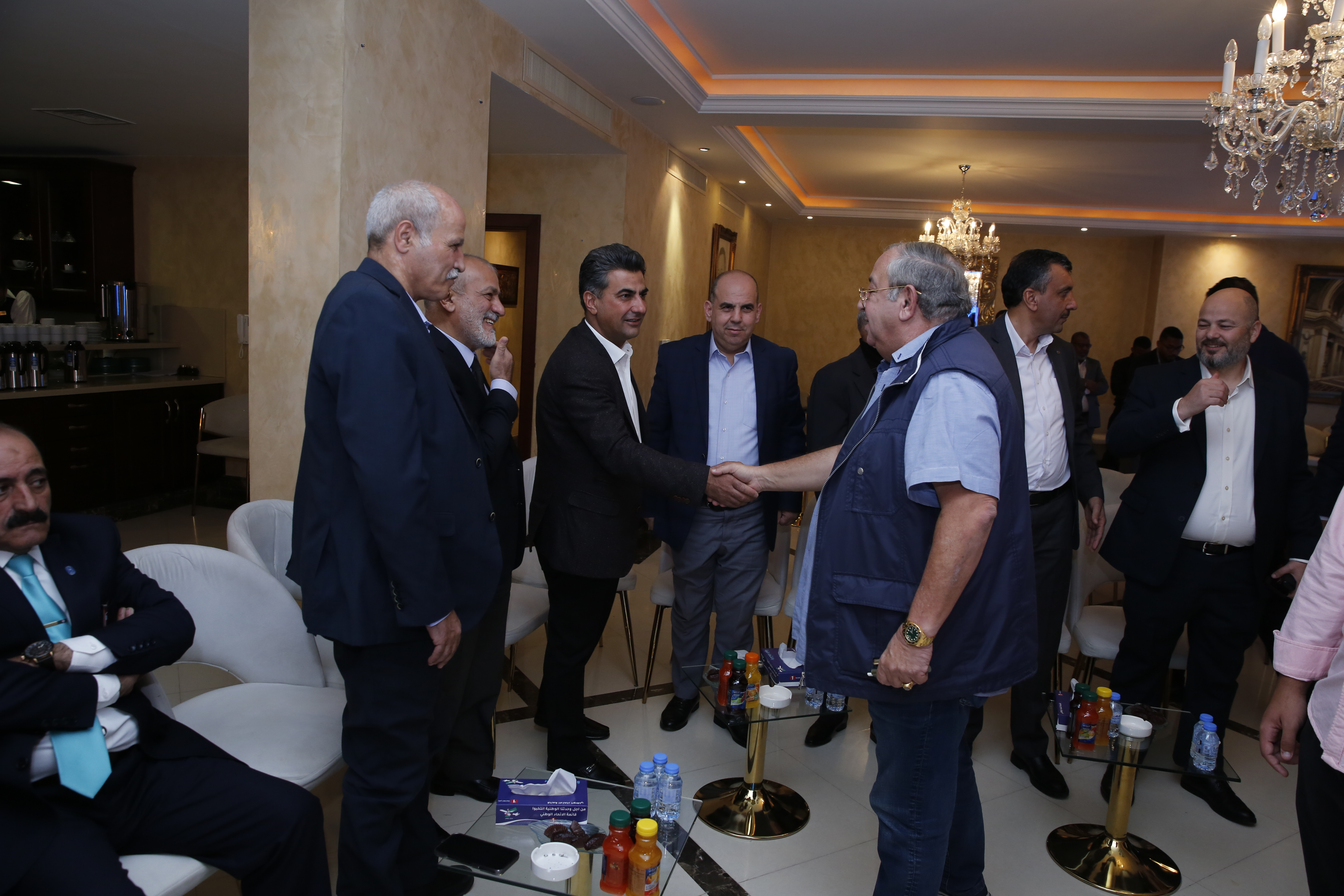 Madar Al-Saa Images 0.6465824599931234