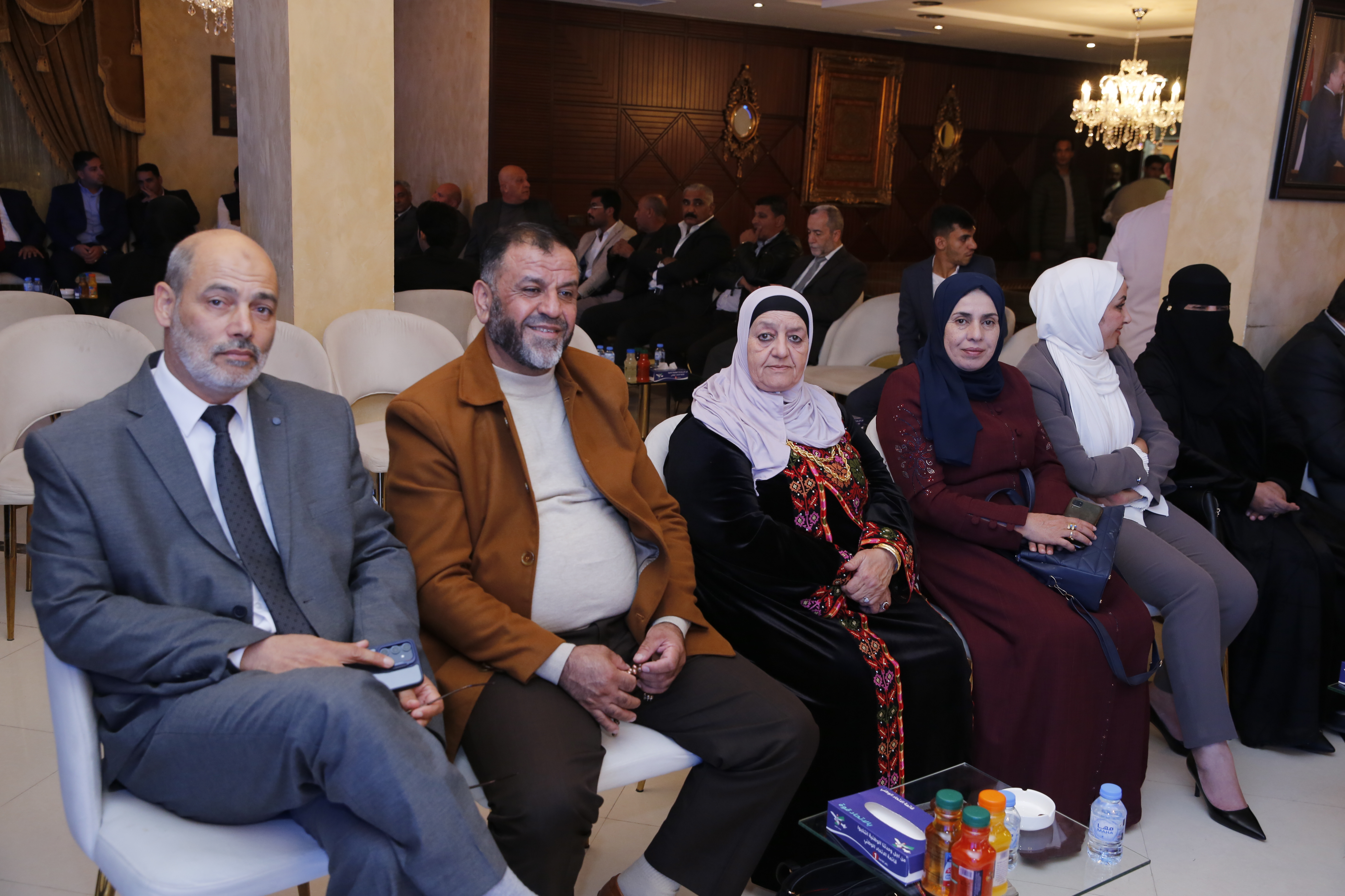 Madar Al-Saa Images 0.4499227826534198