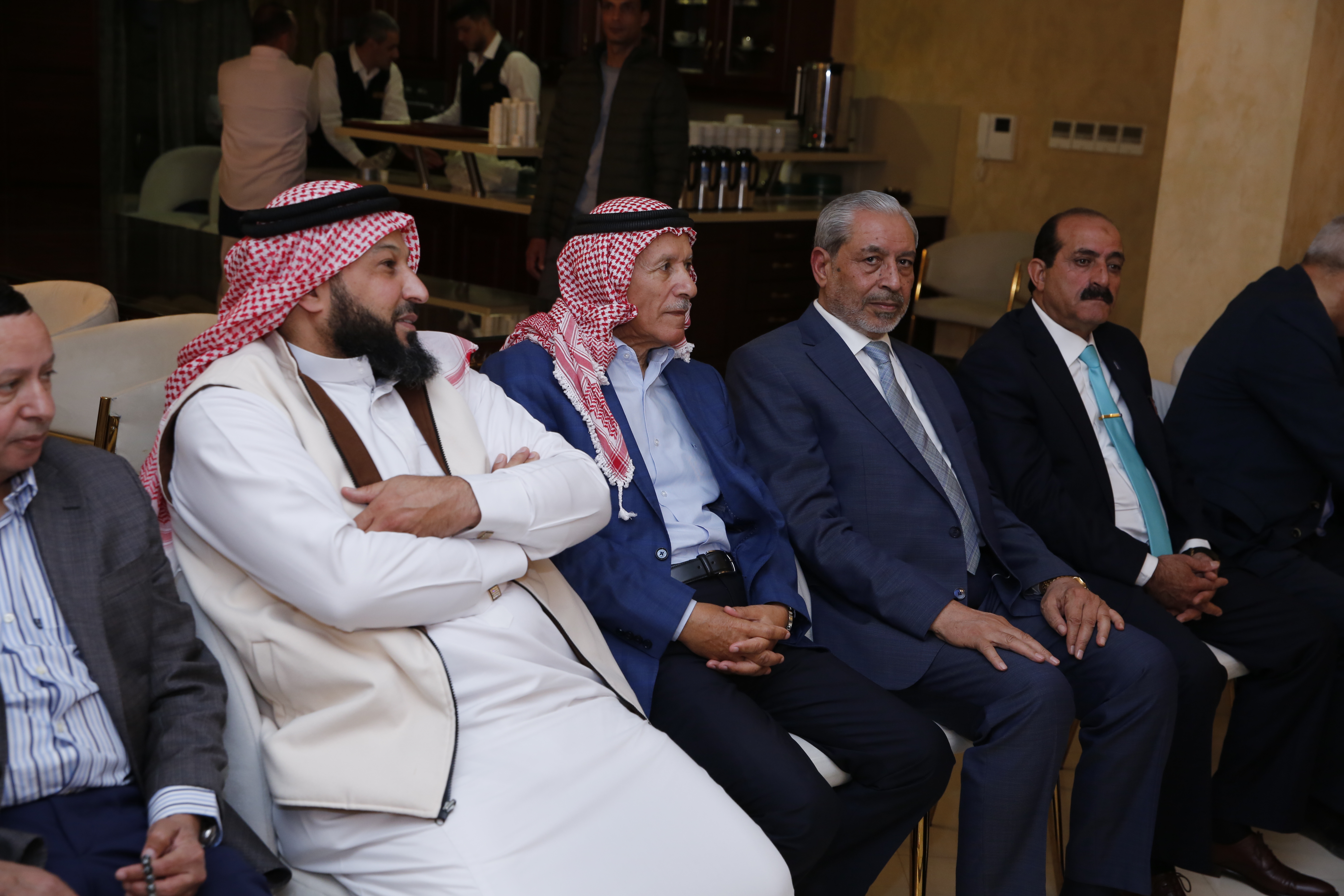 Madar Al-Saa Images 0.14185559308446294