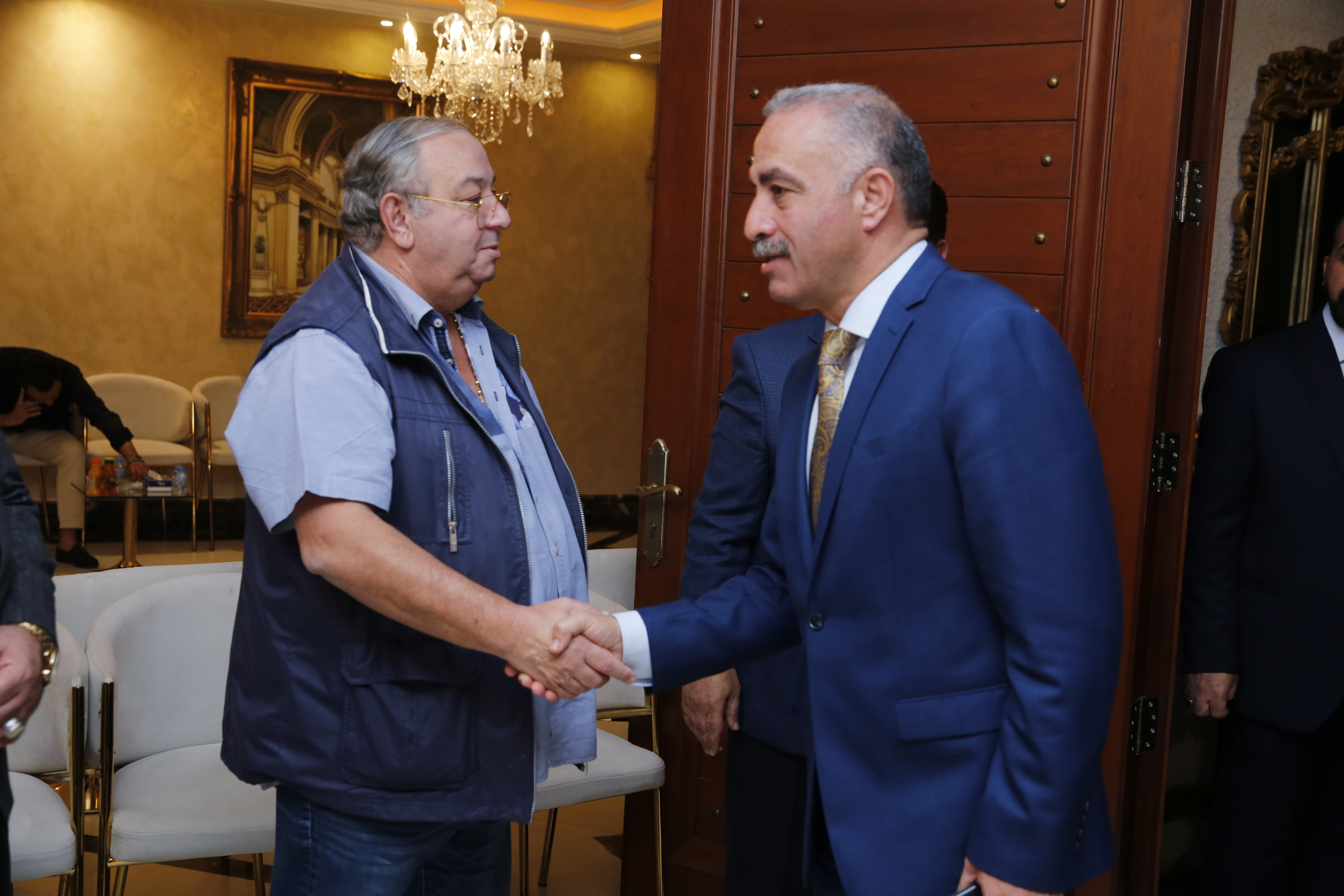 Madar Al-Saa Images 0.7886852203812884