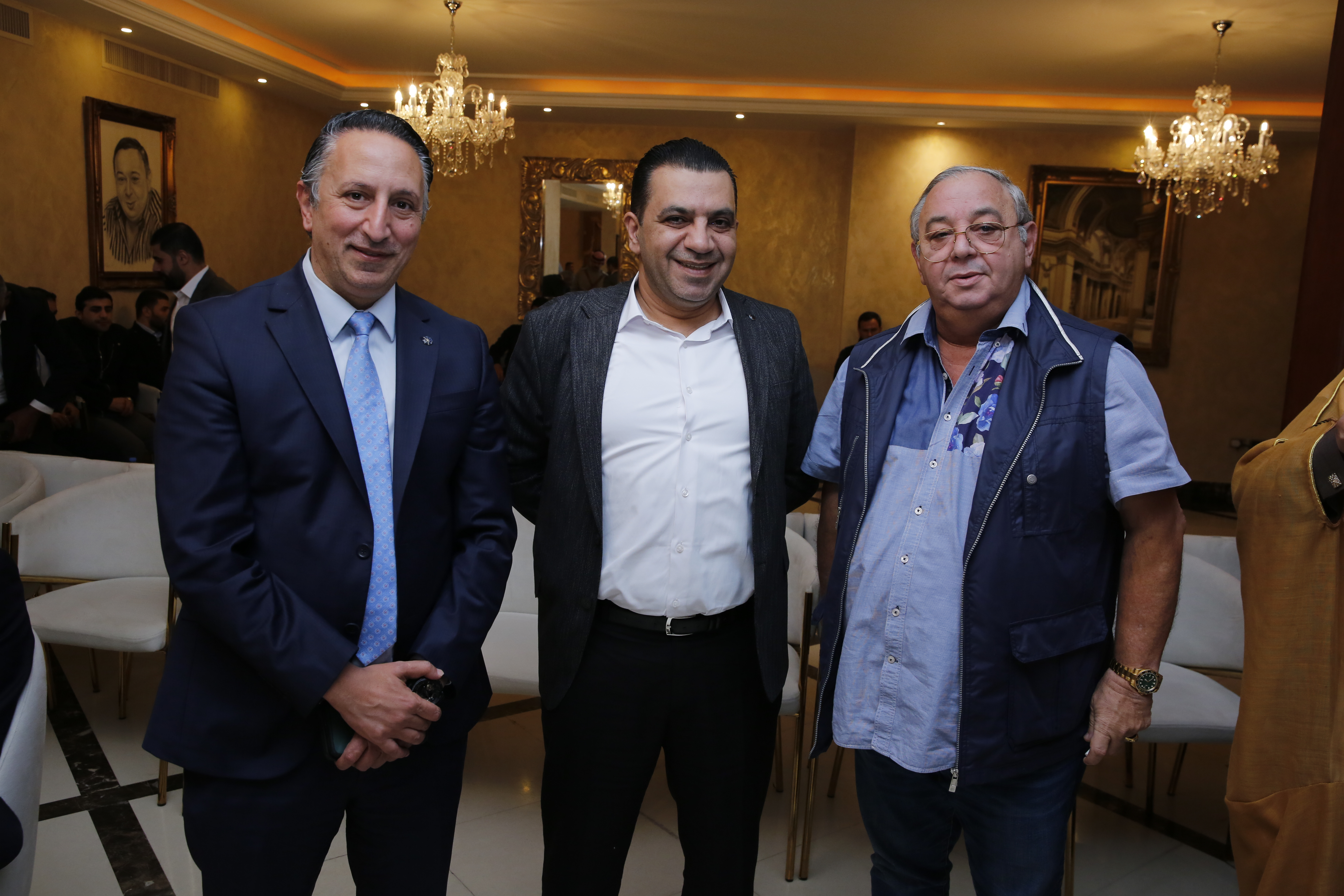 Madar Al-Saa Images 0.8517378048211222