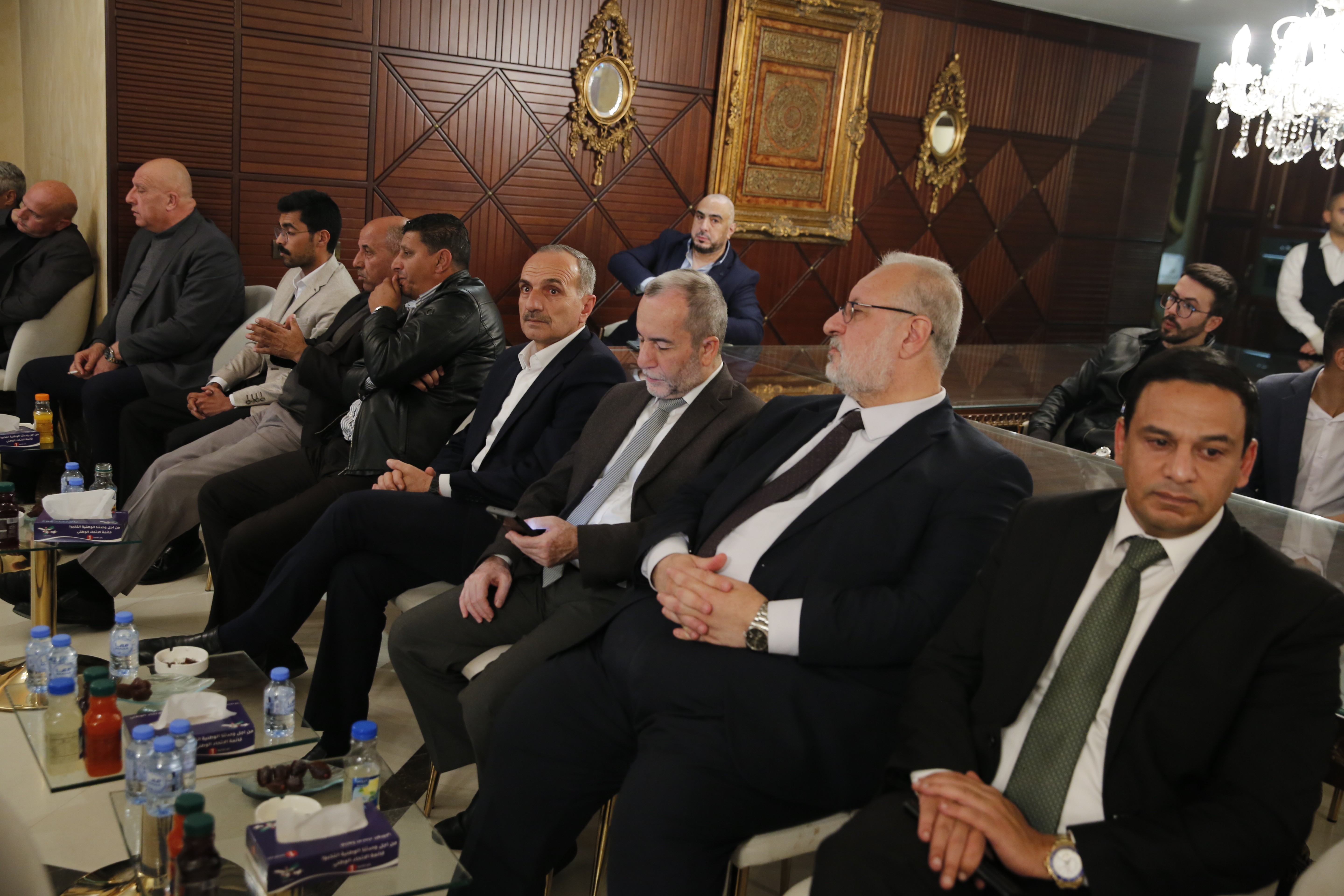 Madar Al-Saa Images 0.5463358330454826