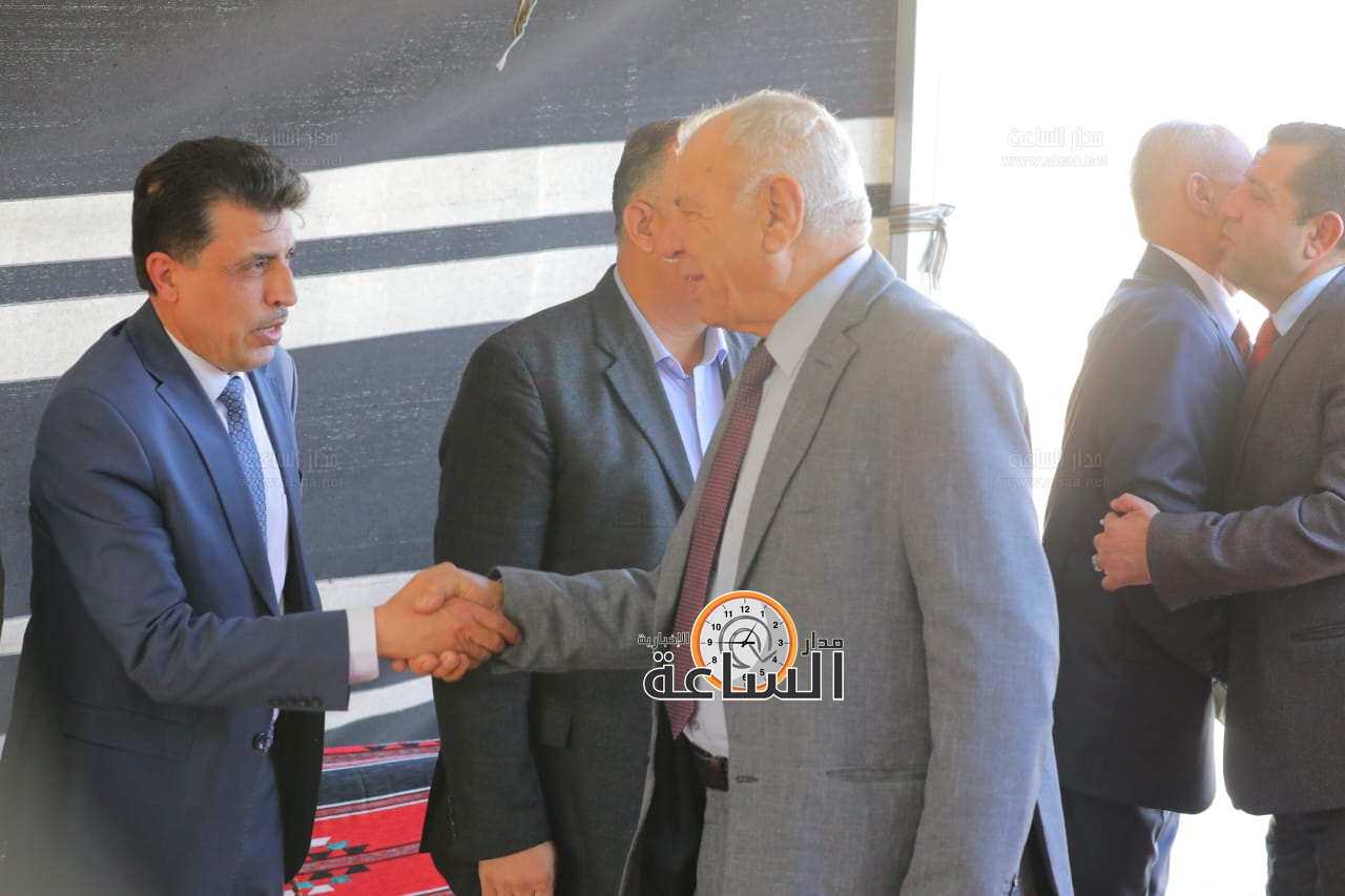 Madar Al-Saa Images 0.1425362489145372