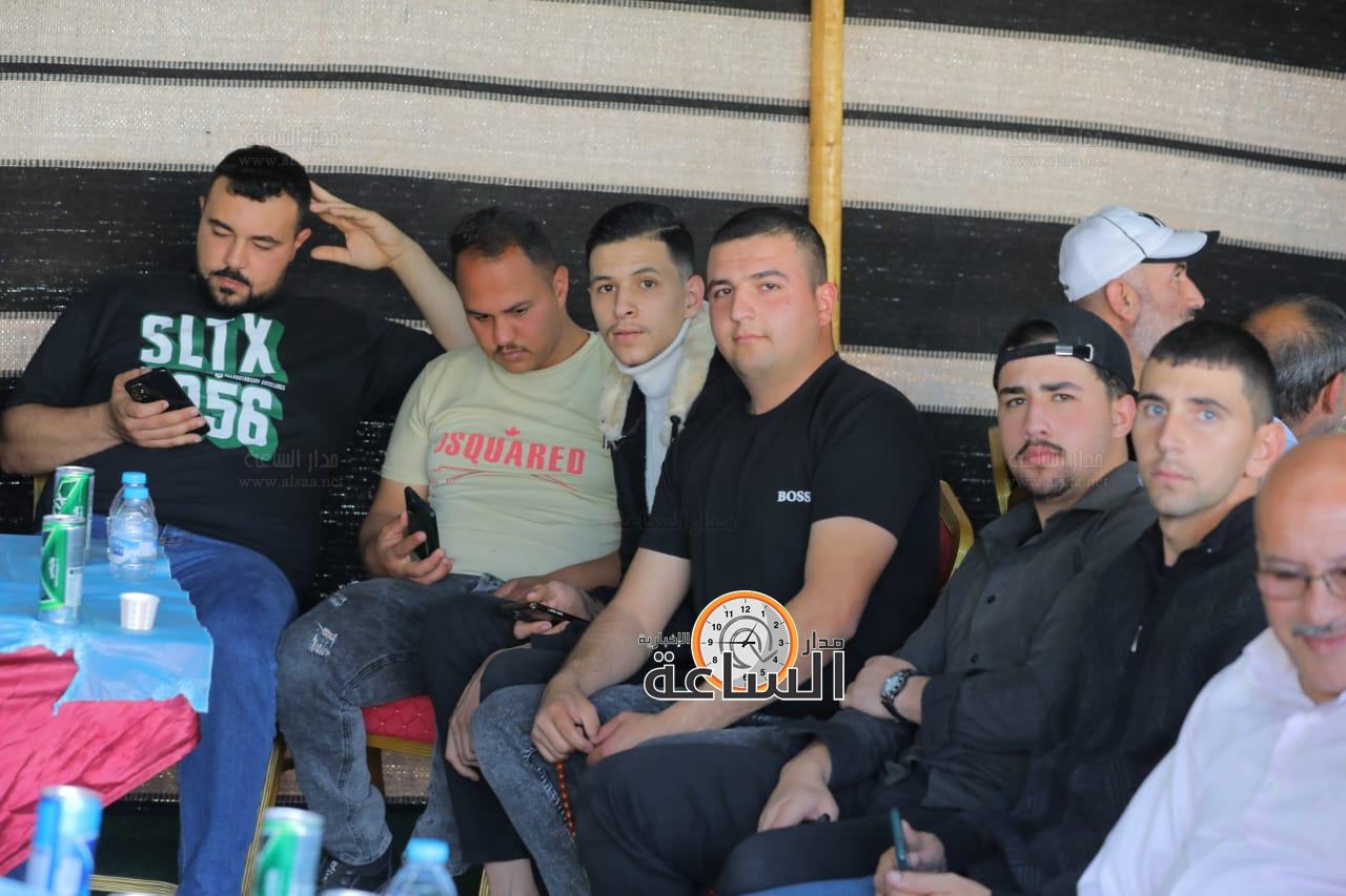 Madar Al-Saa Images 0.7190598533212231