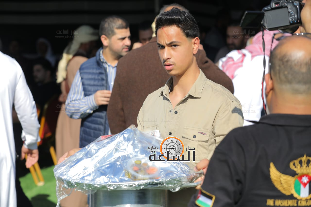 Madar Al-Saa Images 0.9967978091980898