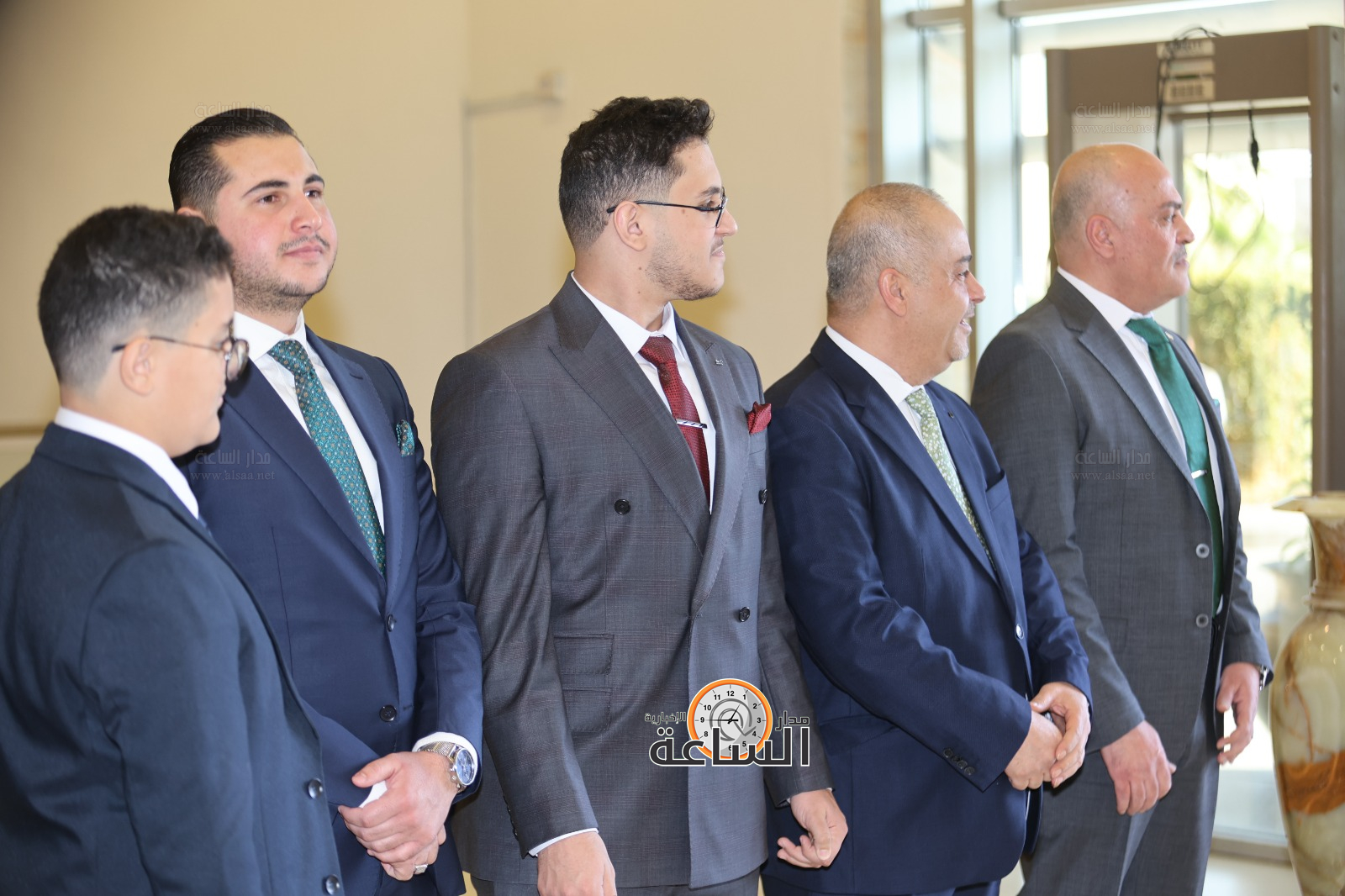 Madar Al-Saa Images 0.33275167254887617