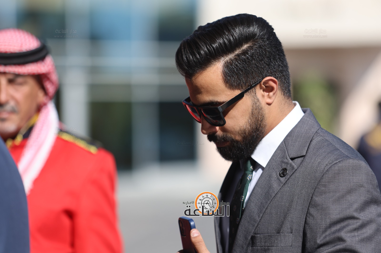 Madar Al-Saa Images 0.46635426121350454