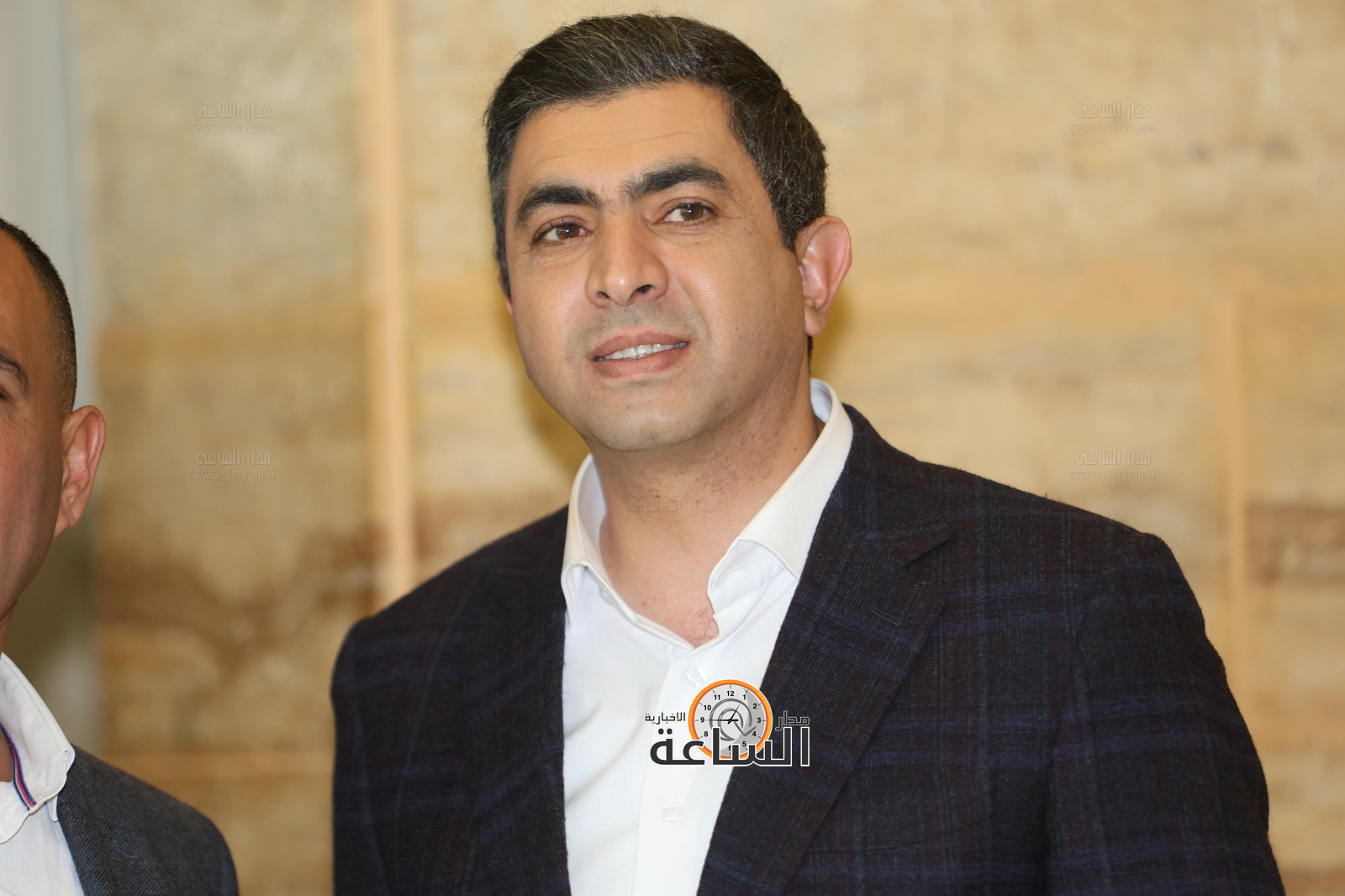 Madar Al-Saa Images 0.7307308693878942