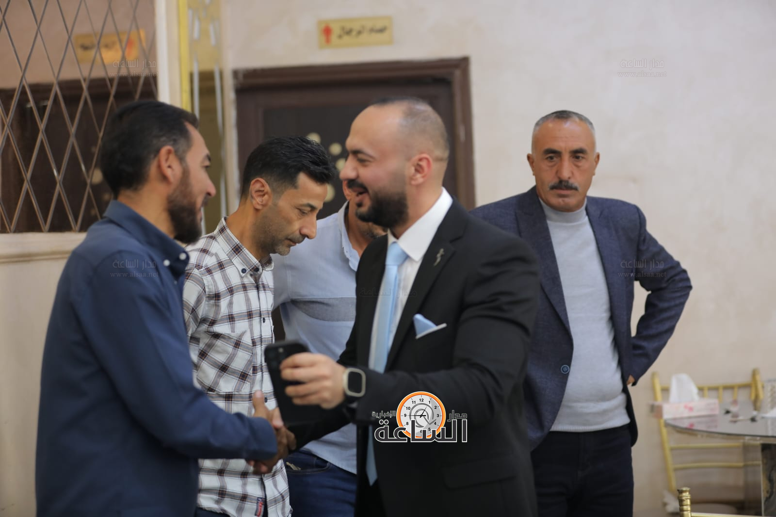 Madar Al-Saa Images 0.5208444331349098