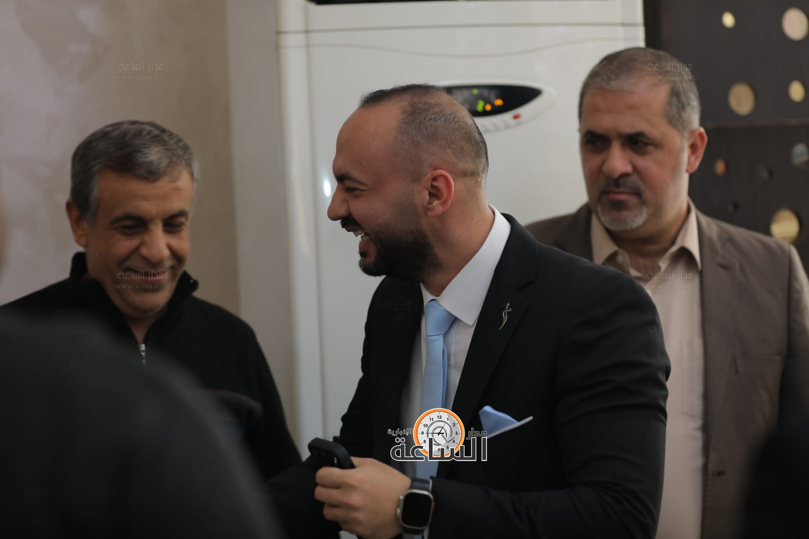 Madar Al-Saa Images 0.9408918115778697