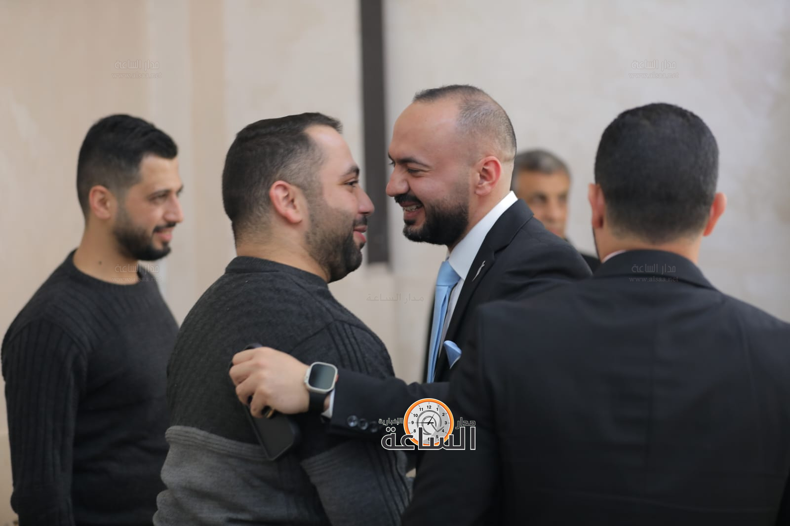 Madar Al-Saa Images 0.7375569036852345