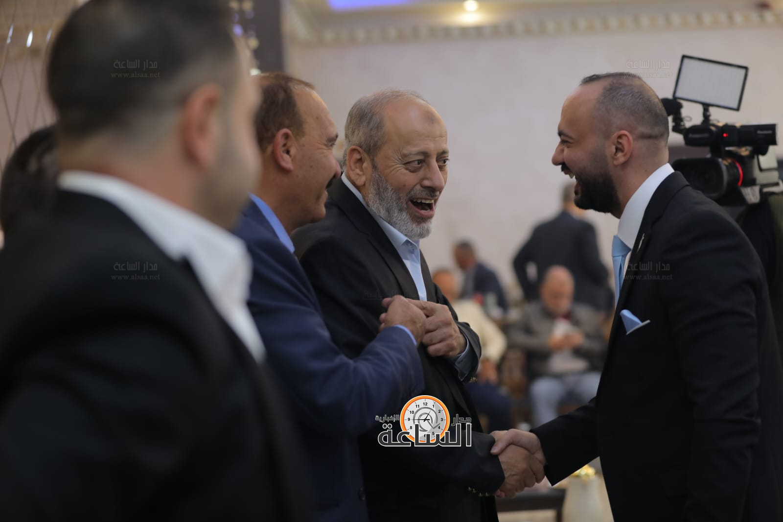 Madar Al-Saa Images 0.9723019954624668