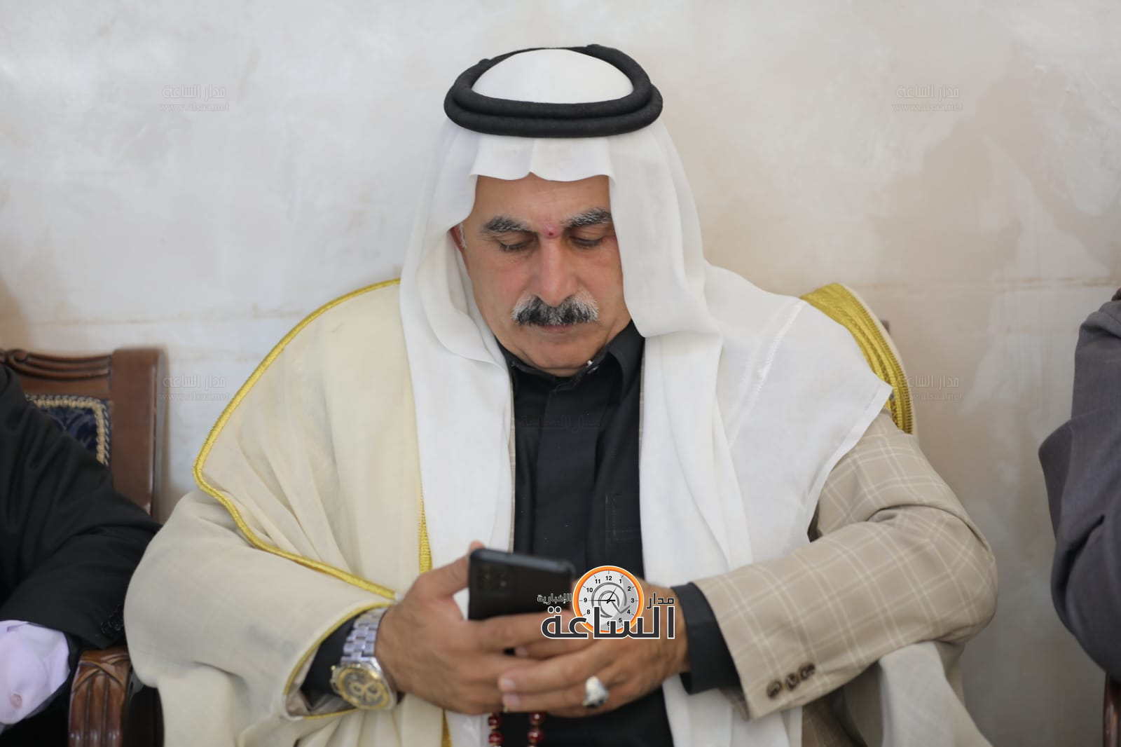 Madar Al-Saa Images 0.9498847431854602