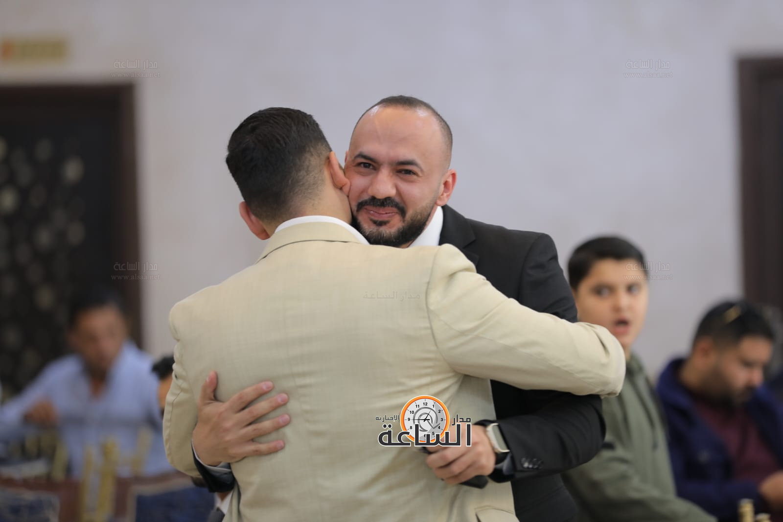 Madar Al-Saa Images 0.2107255305231286