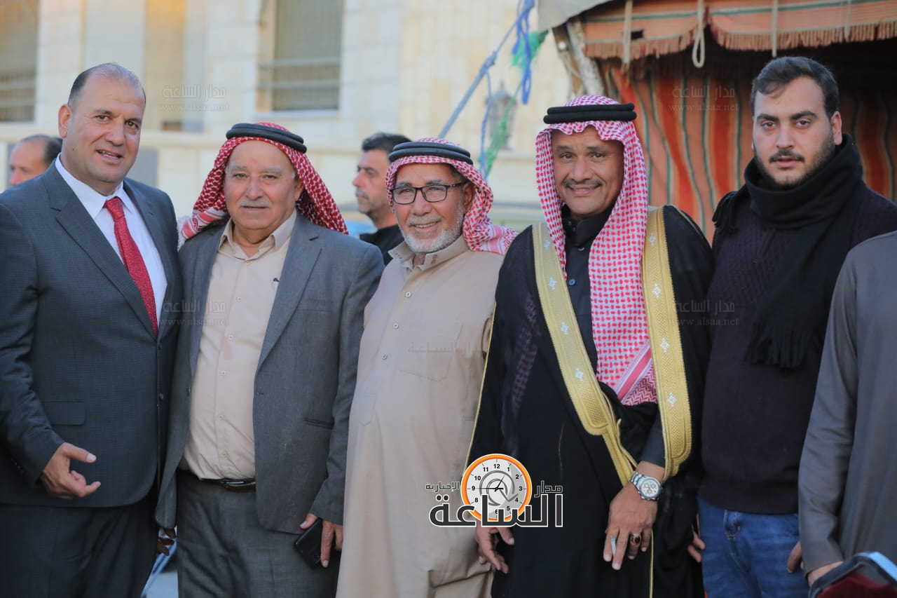 Madar Al-Saa Images 0.40561583435425974