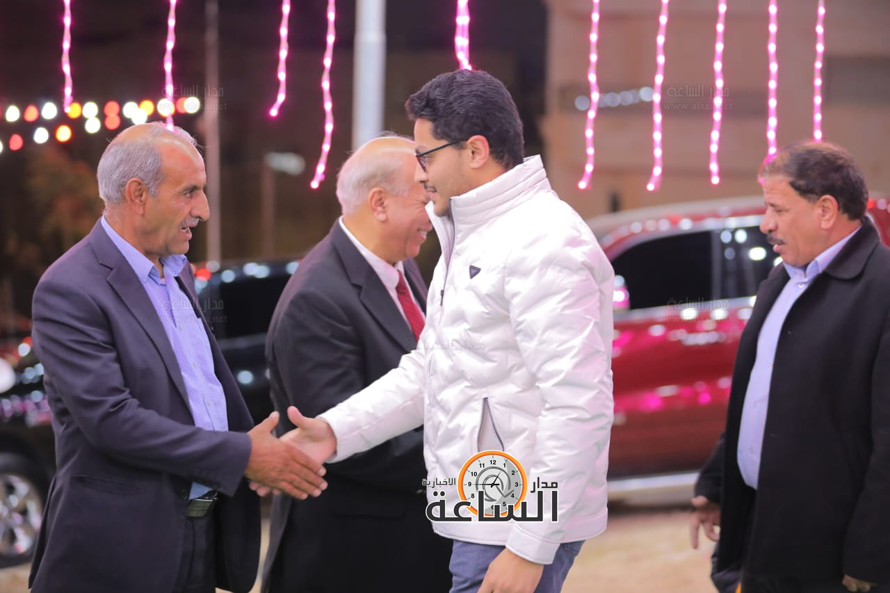 Madar Al-Saa Images 0.12566410468676326