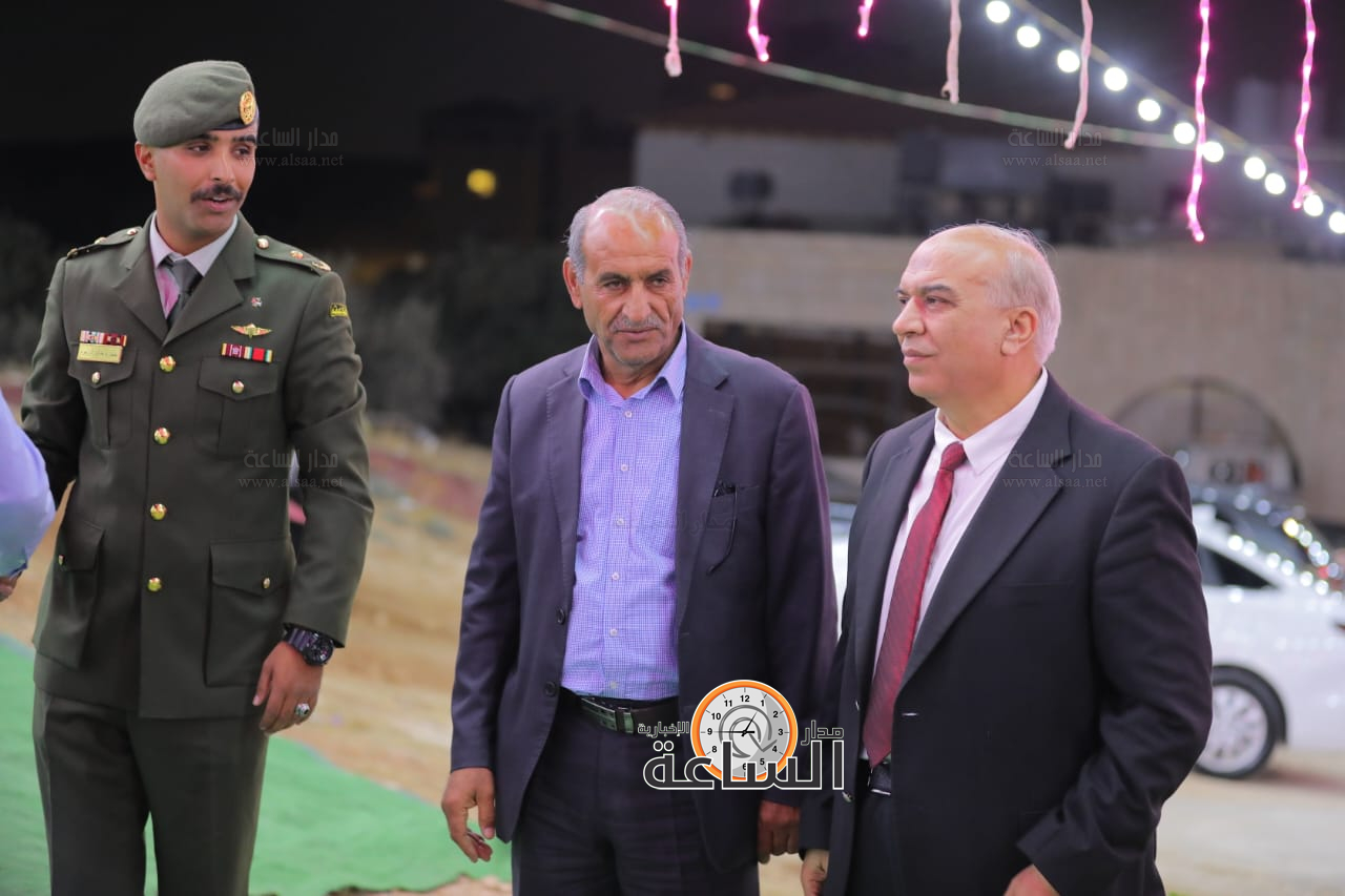 Madar Al-Saa Images 0.1571667370262042