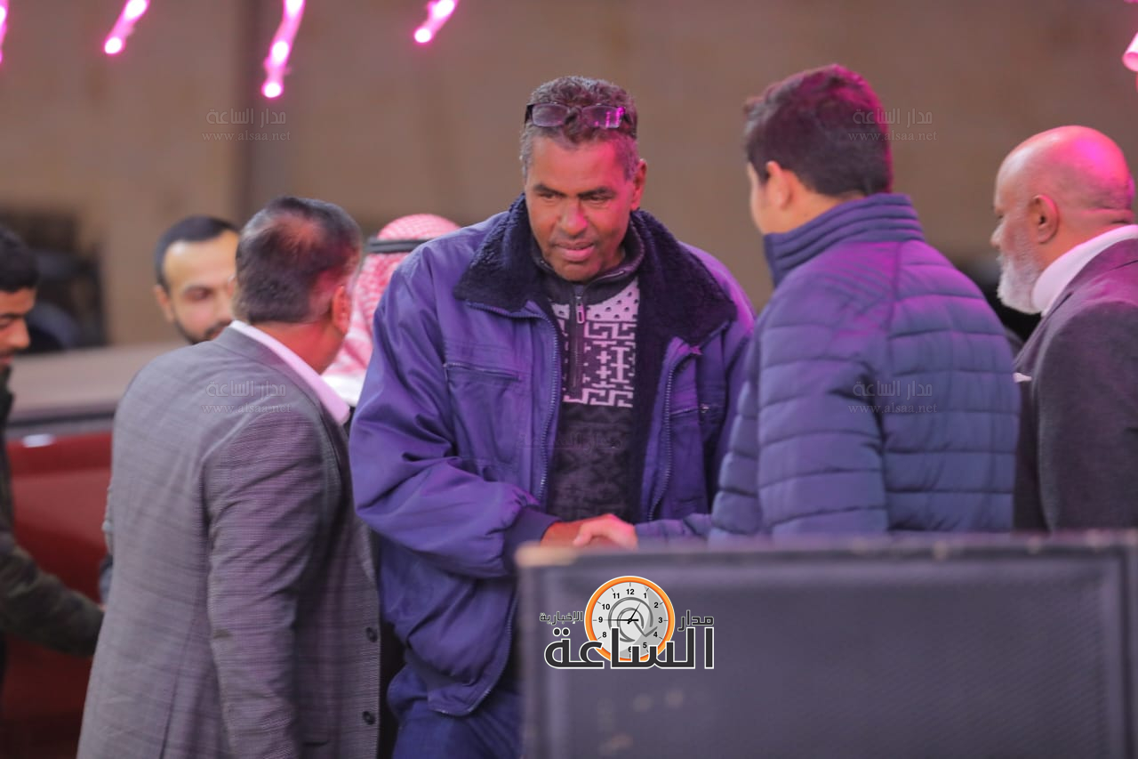 Madar Al-Saa Images 0.37419275839960586