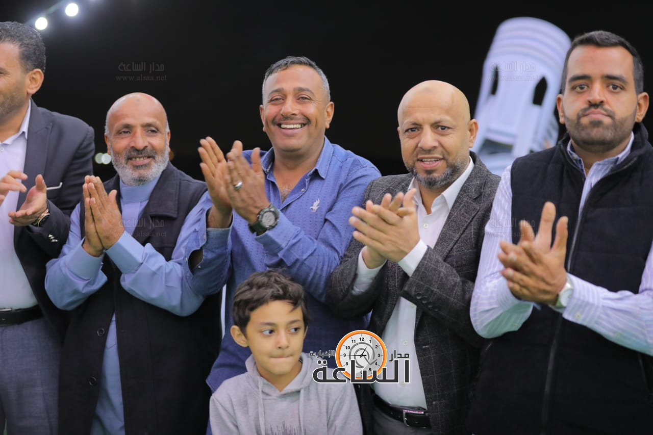 Madar Al-Saa Images 0.4450192421105974