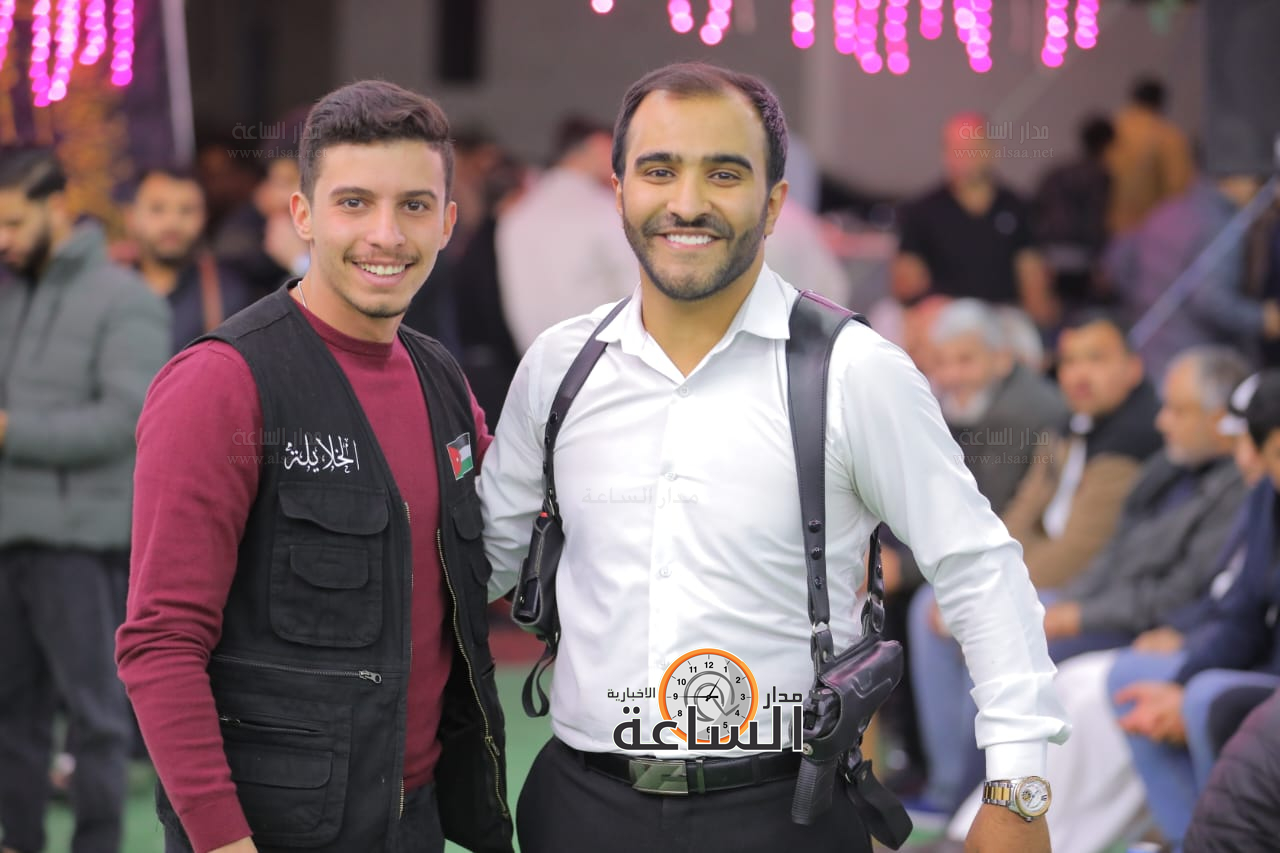 Madar Al-Saa Images 0.3715107068284731