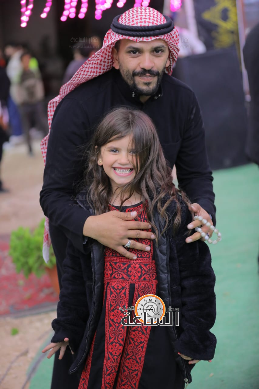 Madar Al-Saa Images 0.6227855500170125