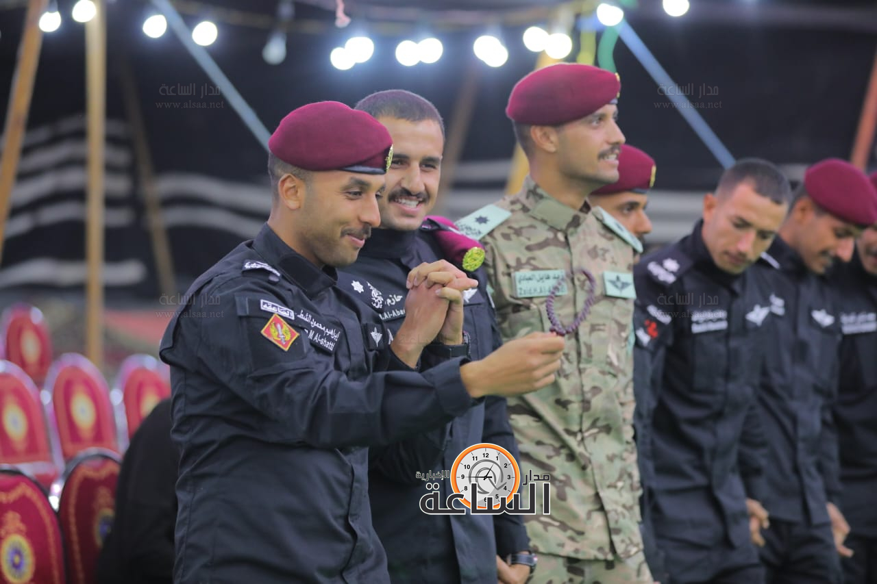 Madar Al-Saa Images 0.6932684925606374