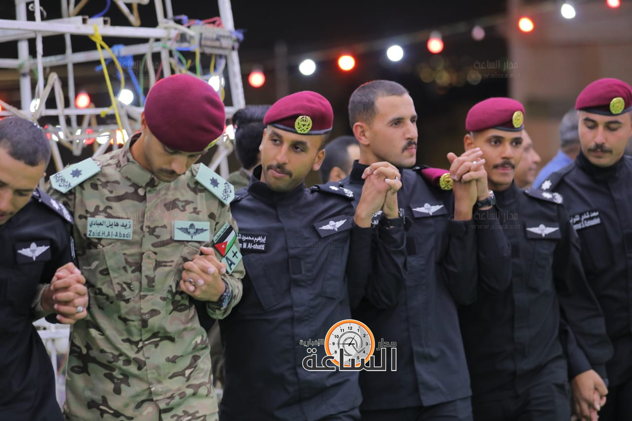 Madar Al-Saa Images 0.36542624288170256