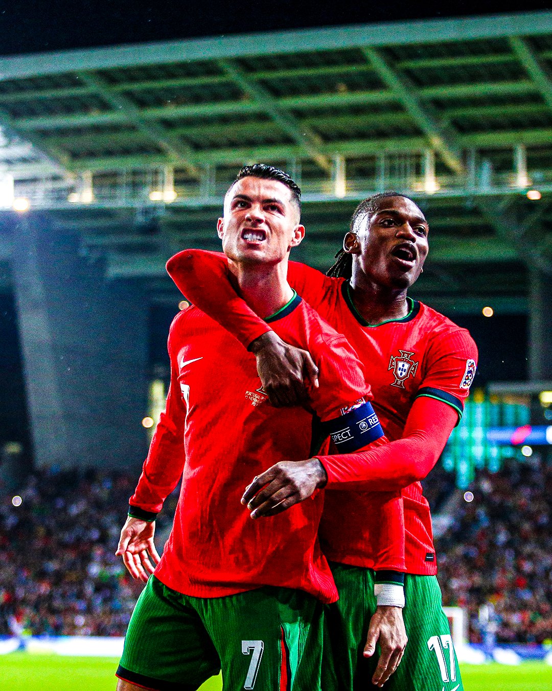 Madar Al-Saa Images 0.4841667136521164