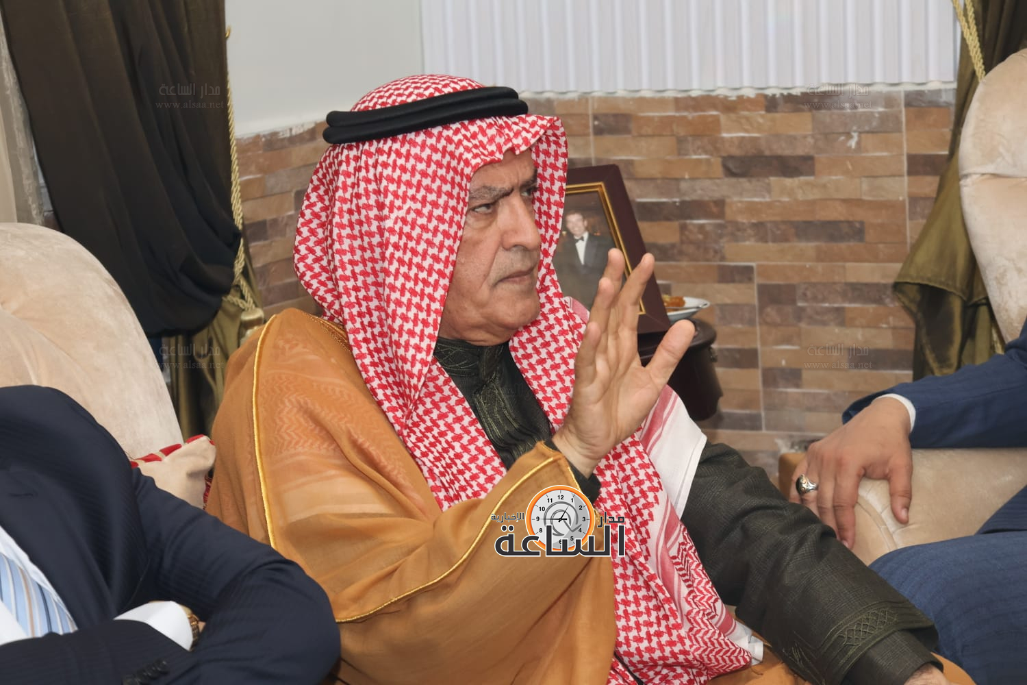 Madar Al-Saa Images 0.09239451367048468