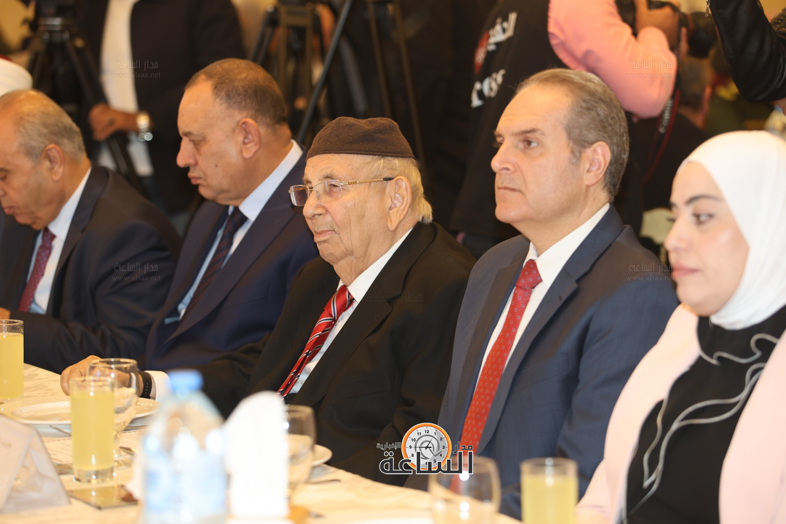 Madar Al-Saa Images 0.6966198248009856