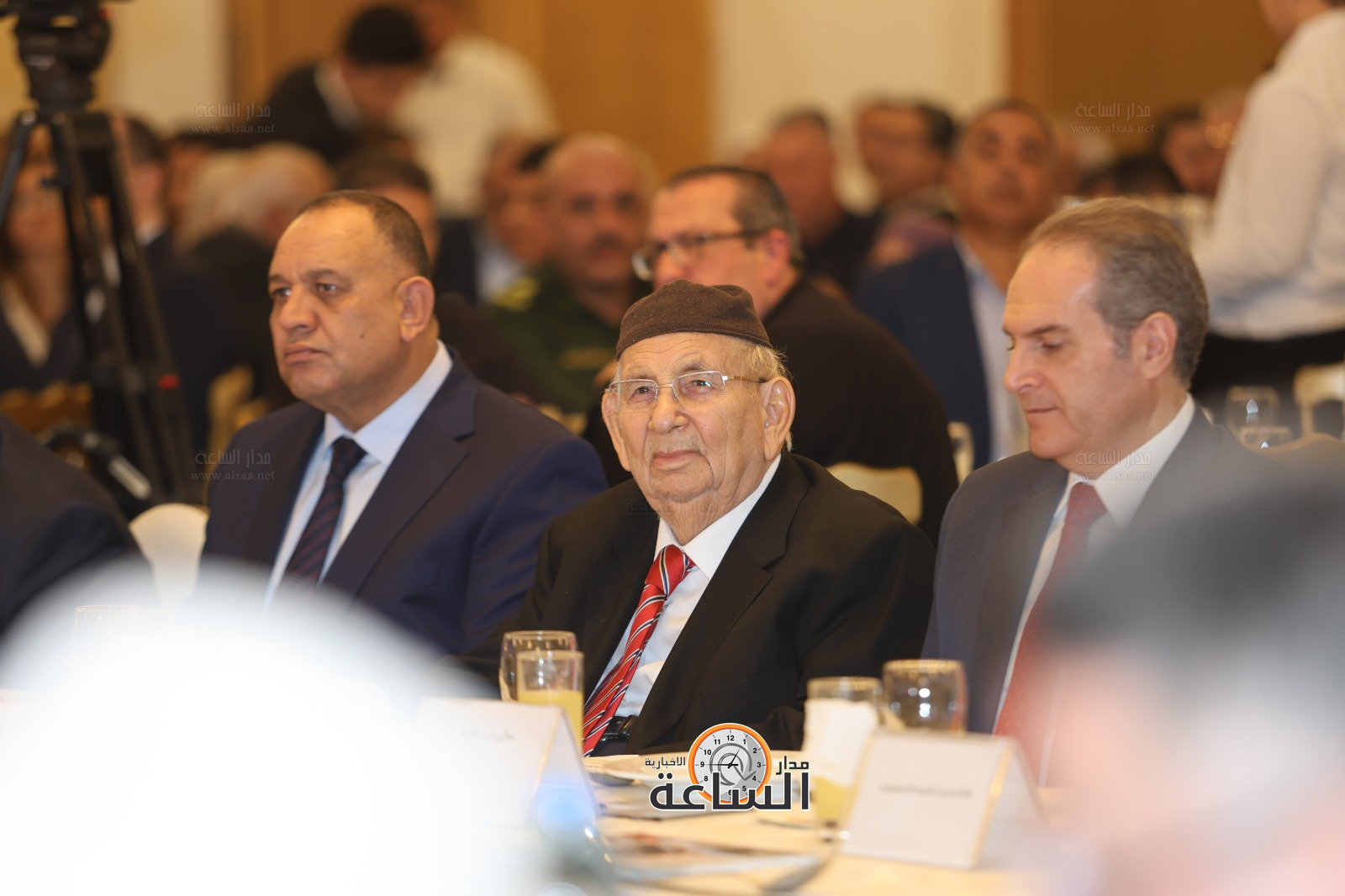 Madar Al-Saa Images 0.19481279185864087