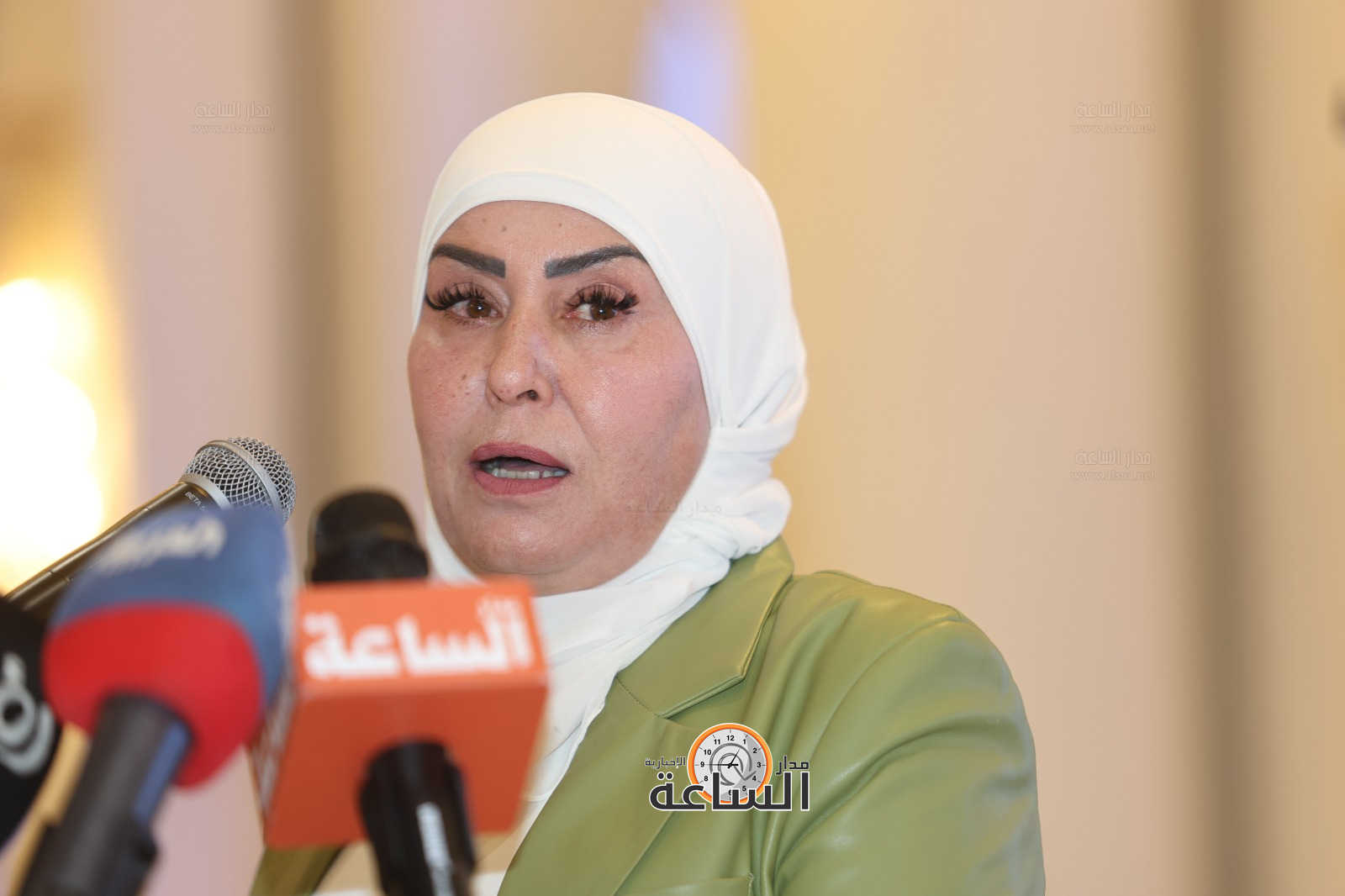 Madar Al-Saa Images 0.5438725572363381