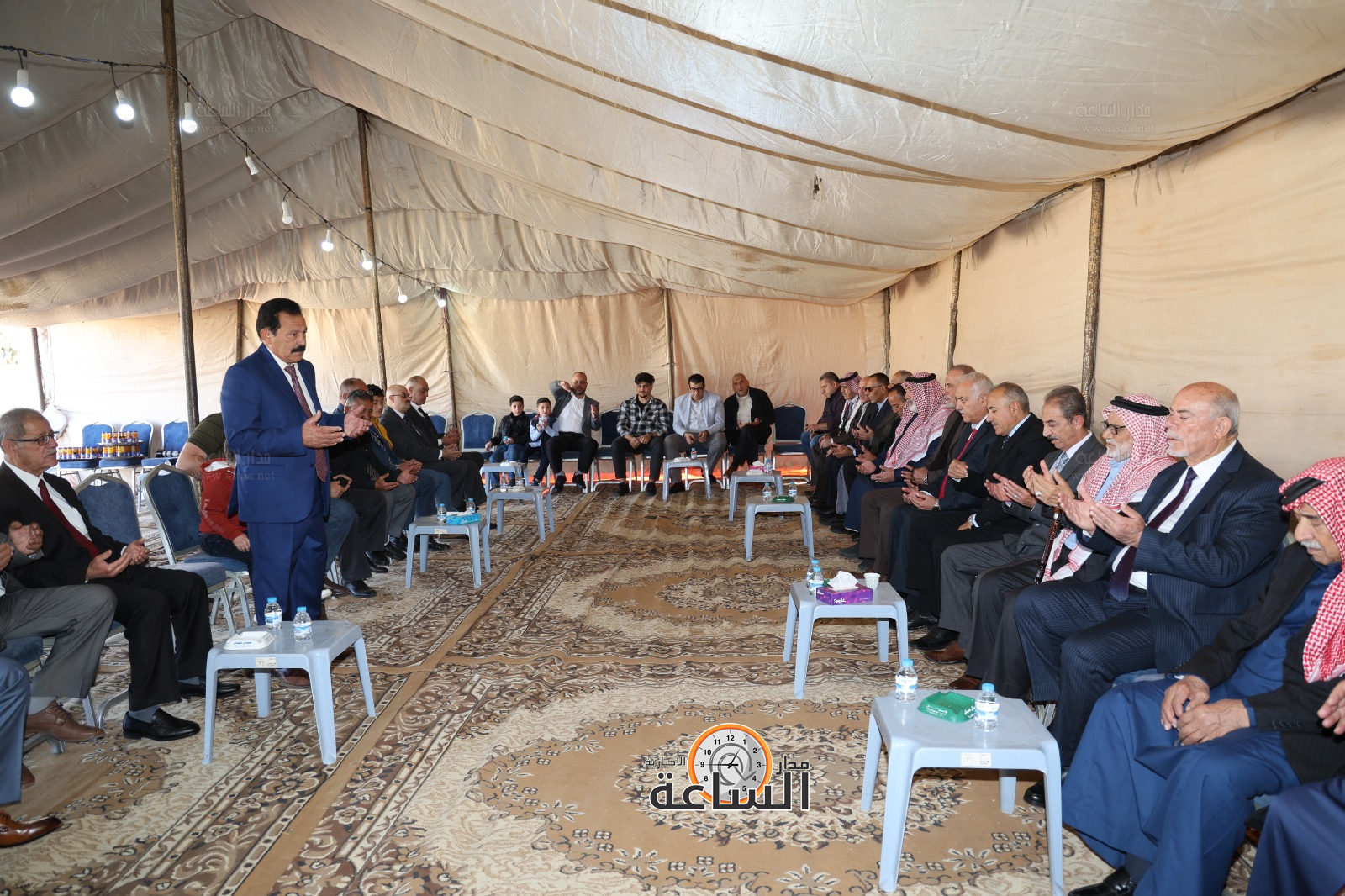 Madar Al-Saa Images 0.037391298285638586