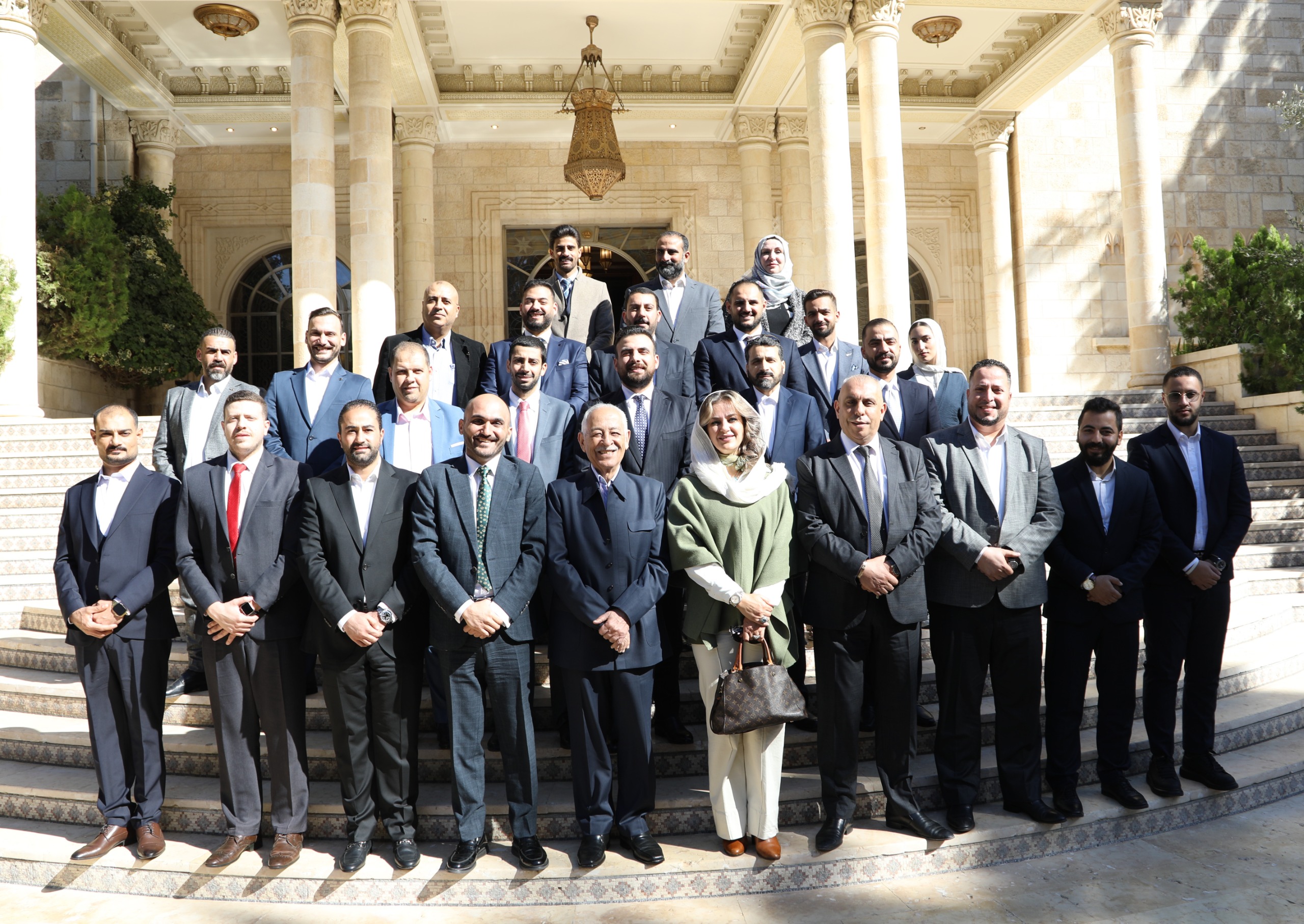 Madar Al-Saa Images 0.3925772512953192