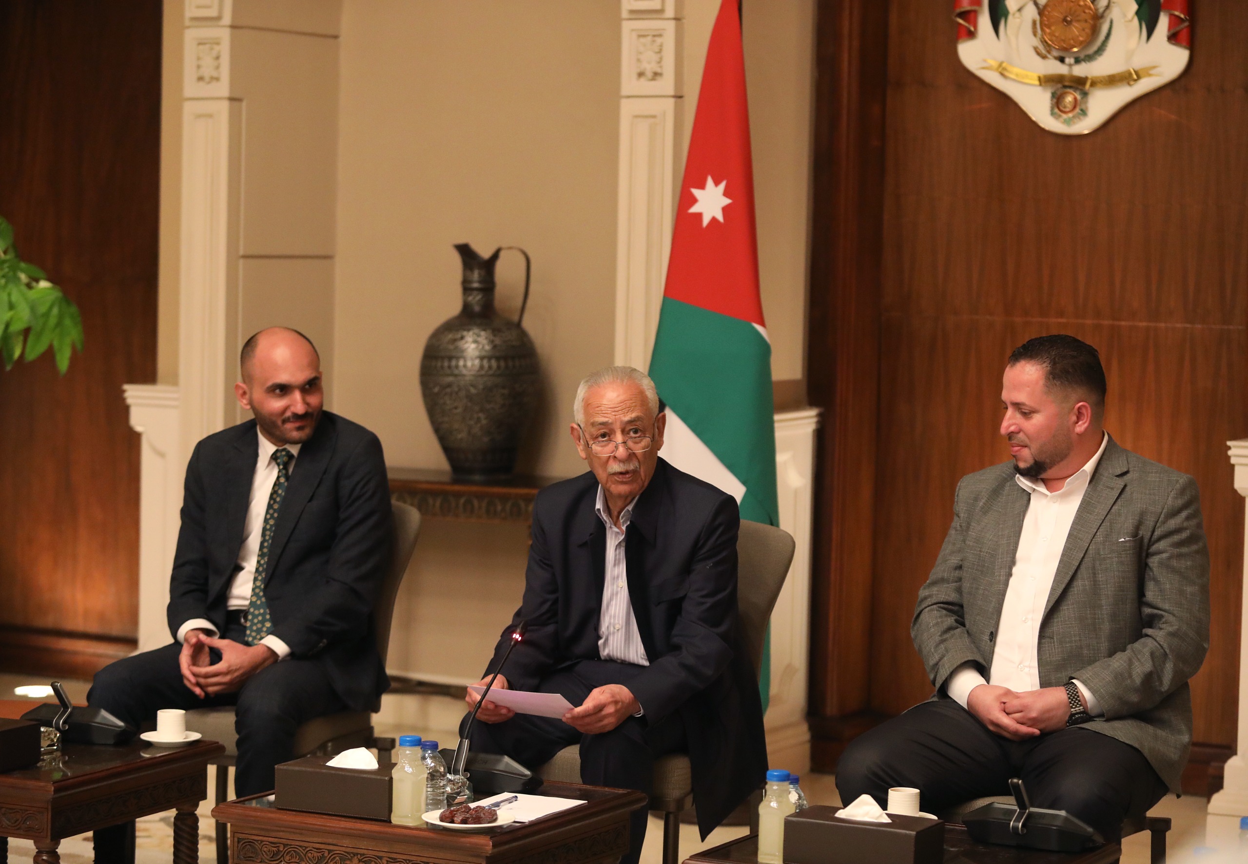 Madar Al-Saa Images 0.6337576040924633