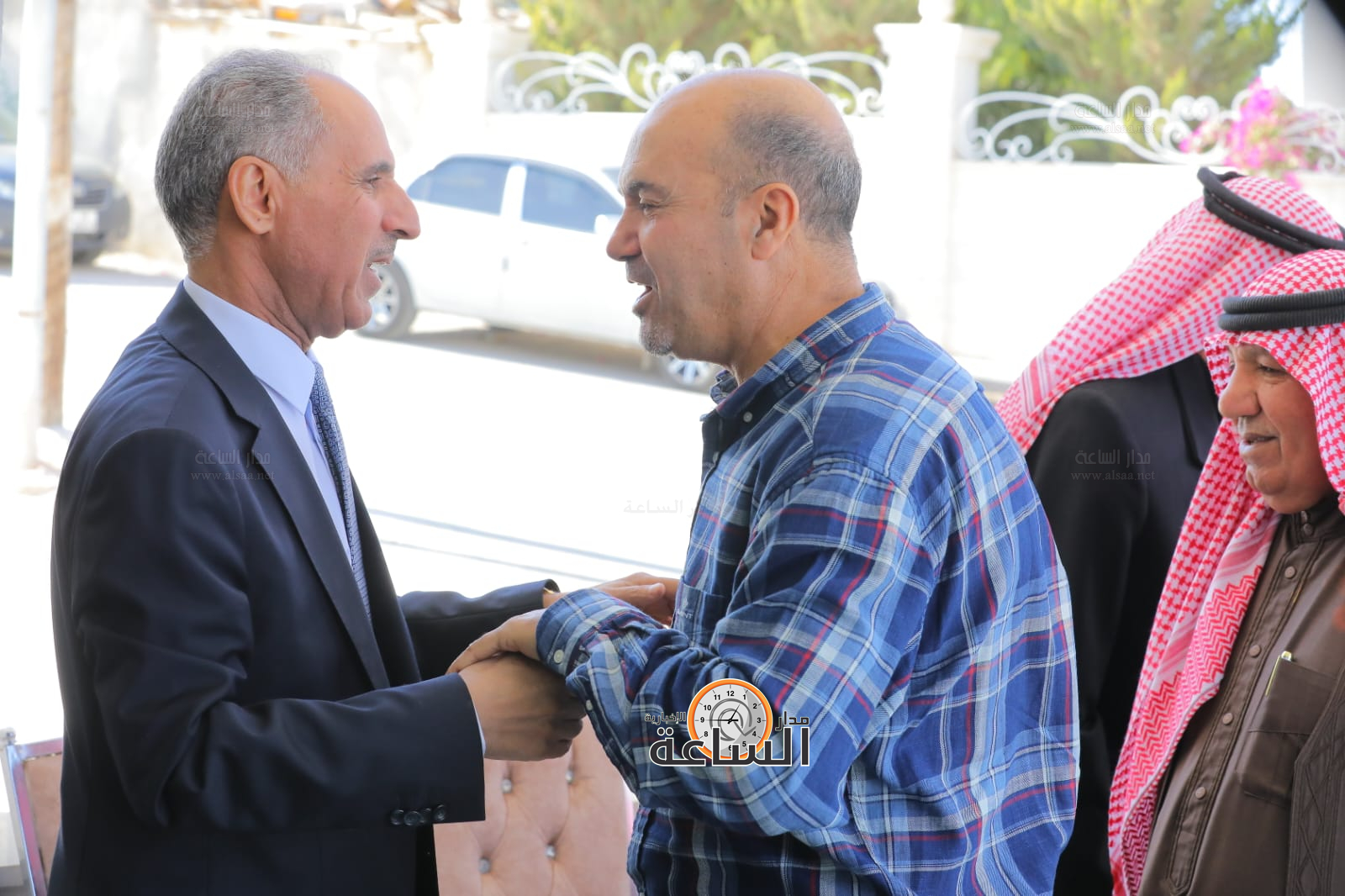 Madar Al-Saa Images 0.9191016260004252