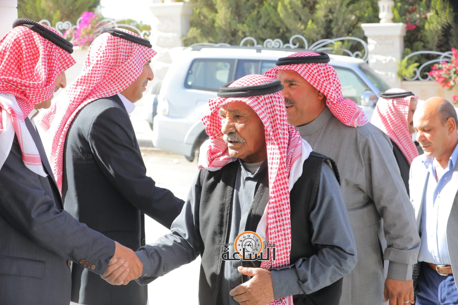 Madar Al-Saa Images 0.8350566500131884