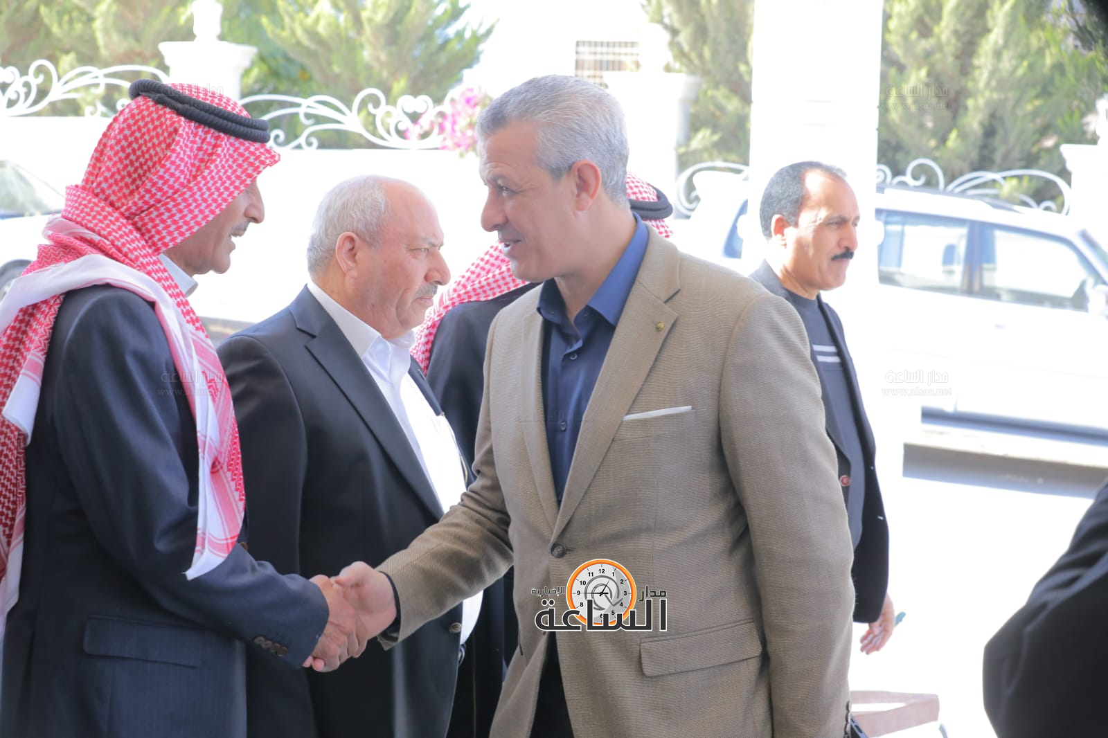 Madar Al-Saa Images 0.36060380350221566