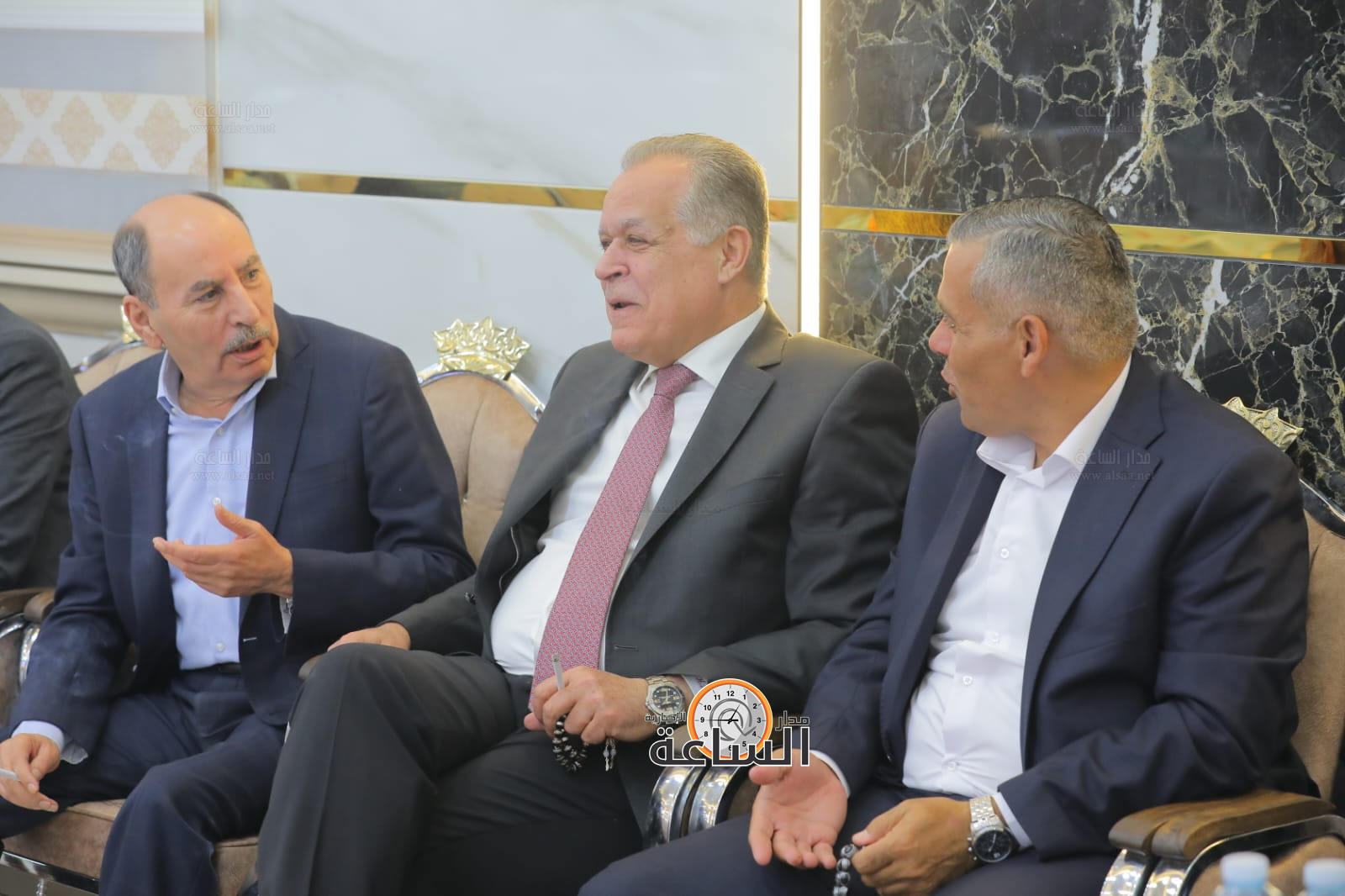 Madar Al-Saa Images 0.8783275954838237