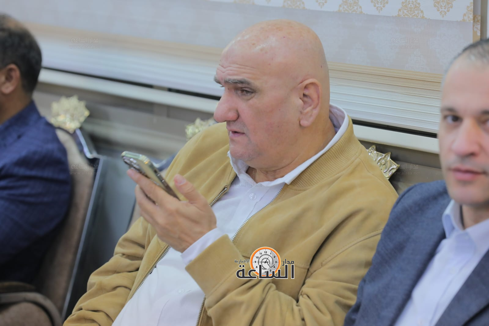 Madar Al-Saa Images 0.49130146386938445