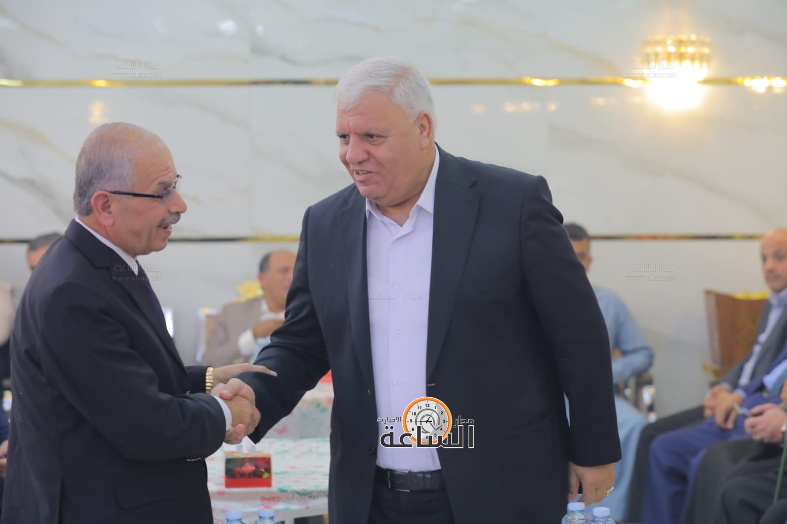 Madar Al-Saa Images 0.56371456615054