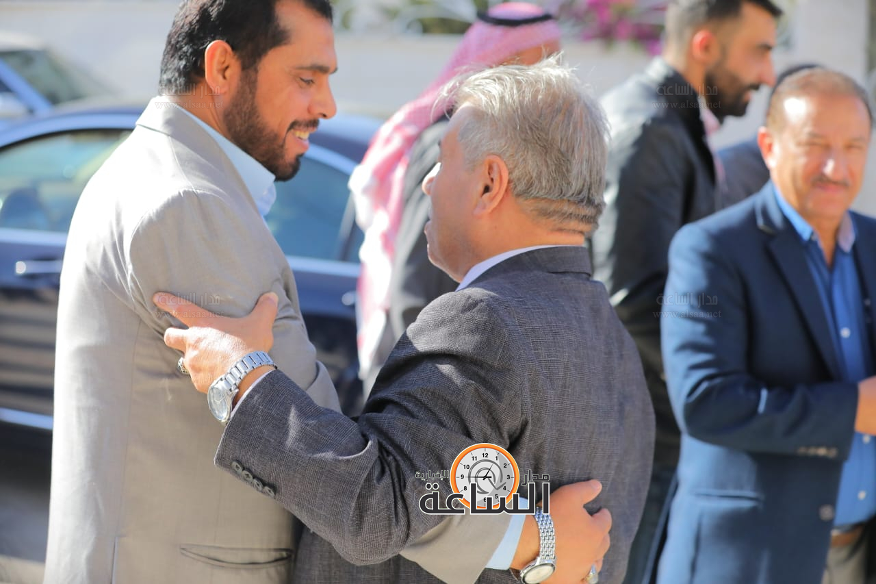 Madar Al-Saa Images 0.14674974005609132