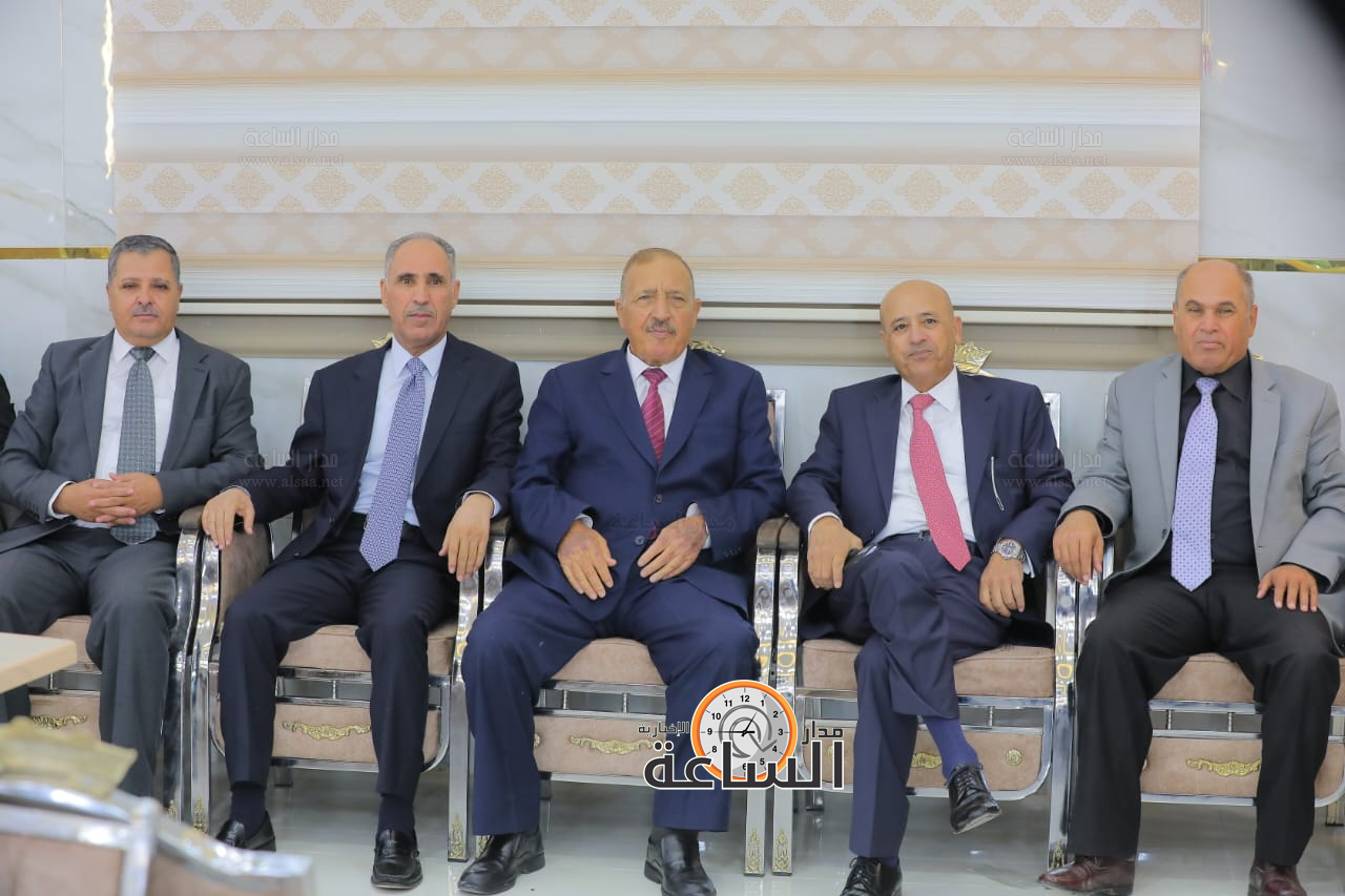 Madar Al-Saa Images 0.9017386196295232