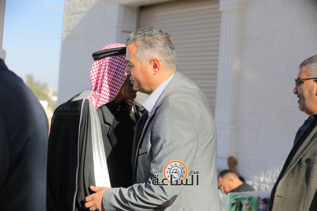 Madar Al-Saa Images 0.9233548718991085