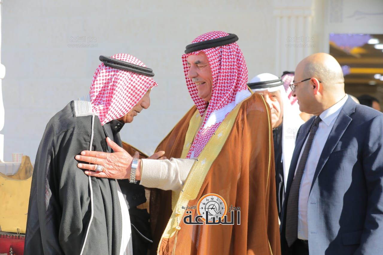 Madar Al-Saa Images 0.194076947639219