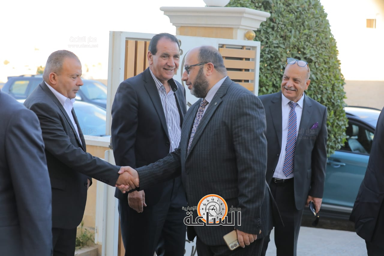 Madar Al-Saa Images 0.7752976083236343