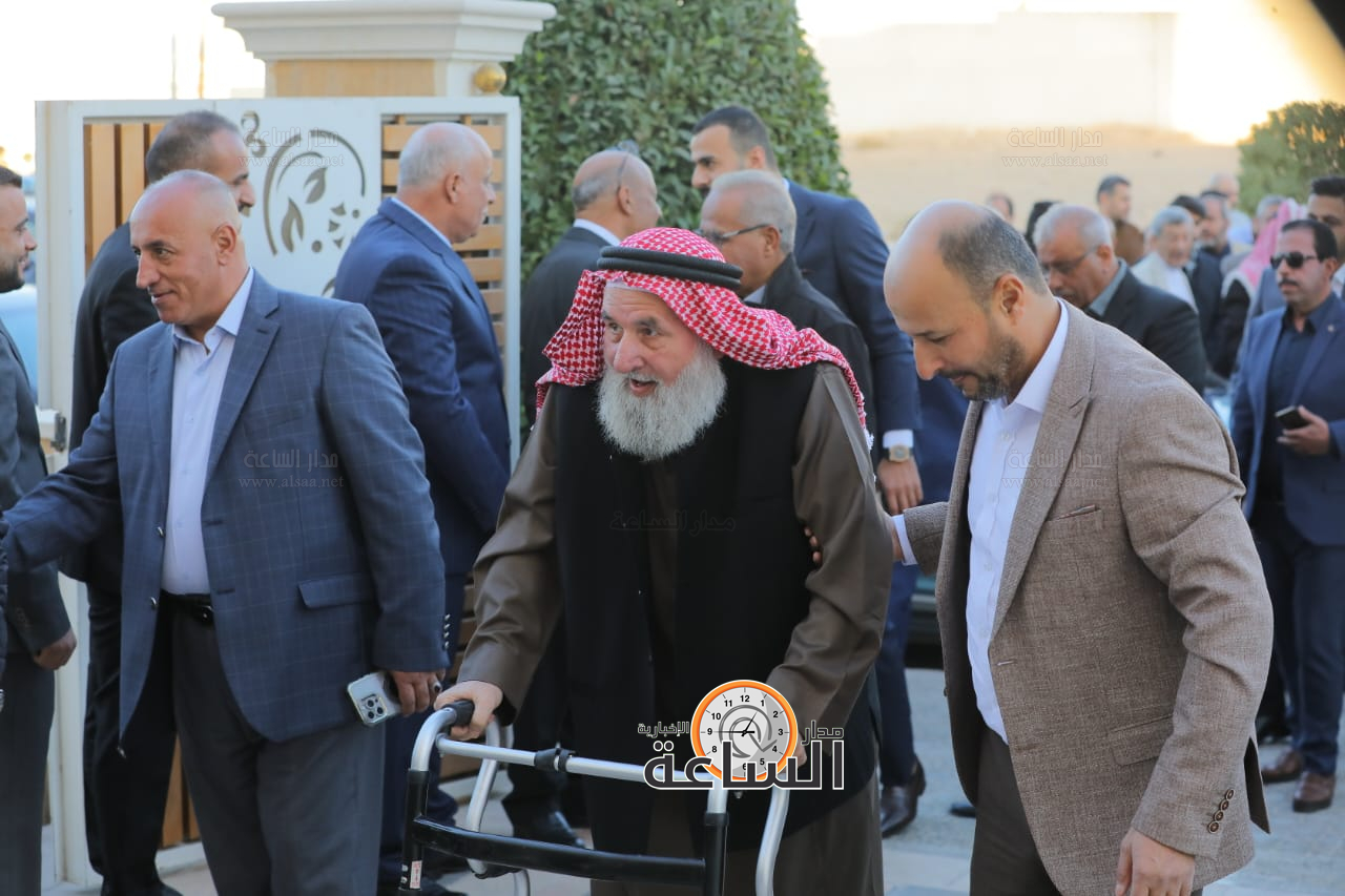 Madar Al-Saa Images 0.41347213852303066