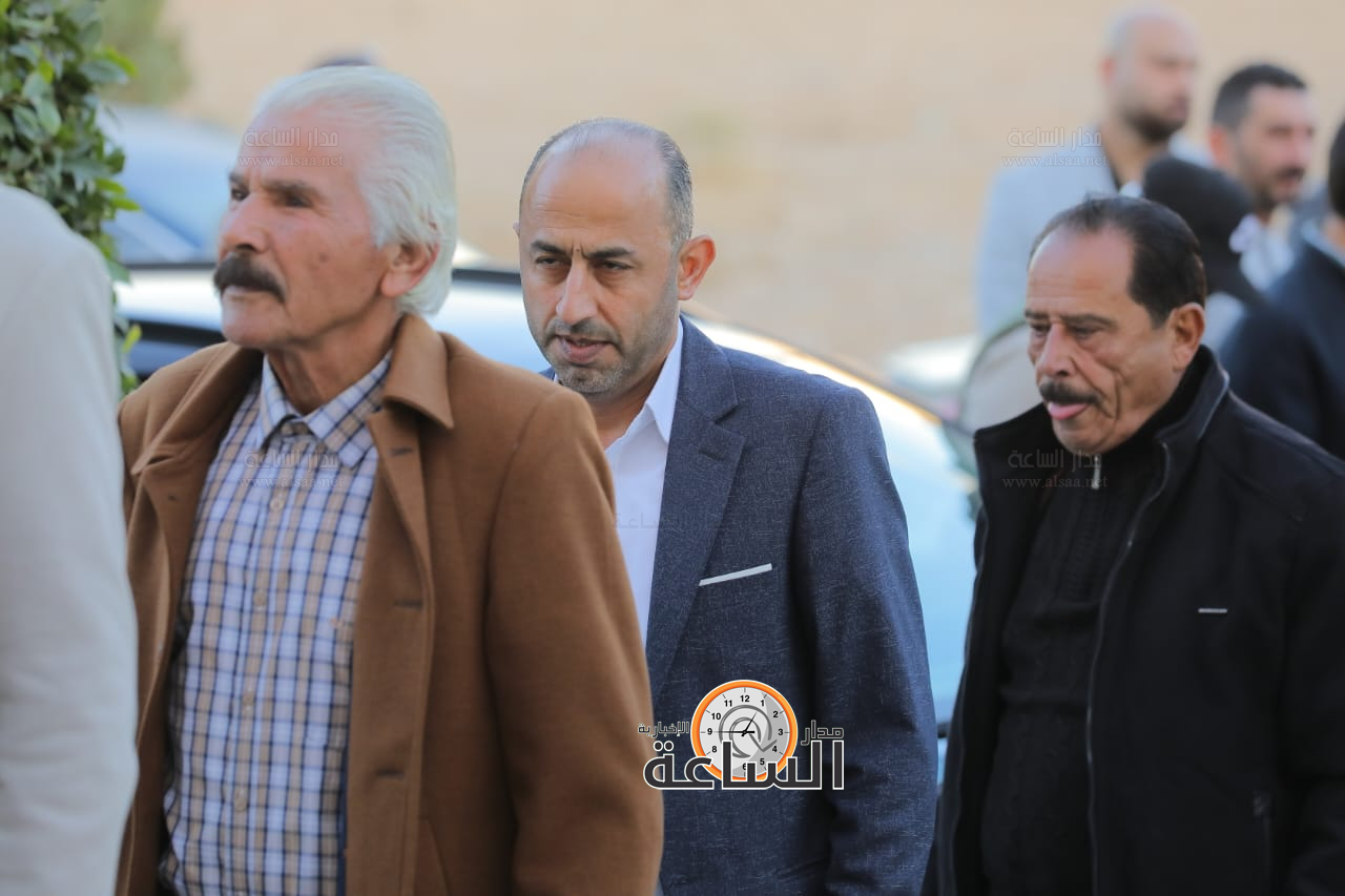 Madar Al-Saa Images 0.01142037040019983